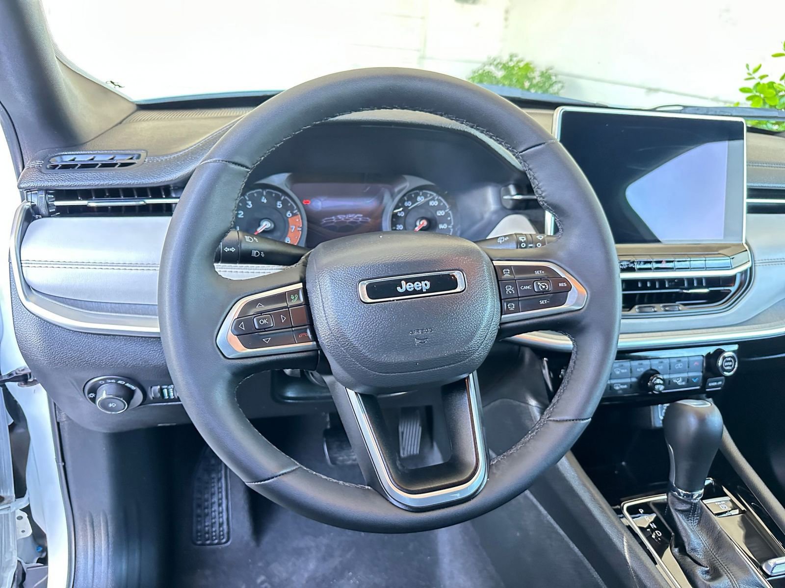 Thumbnail: 2025 Jeep Compass - 28