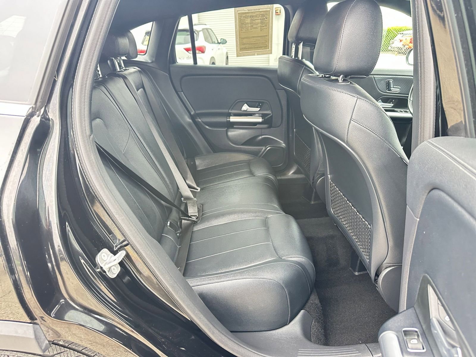 Thumbnail: 2025 Mercedes-Benz GLA - 25