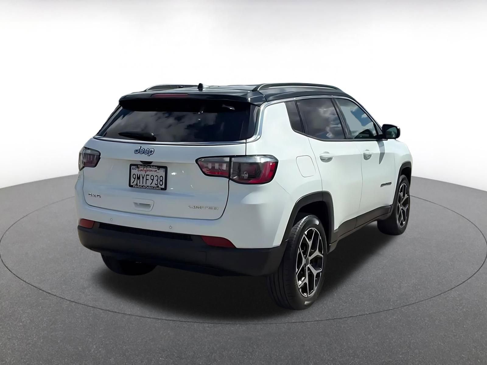 Thumbnail: 2025 Jeep Compass - 14