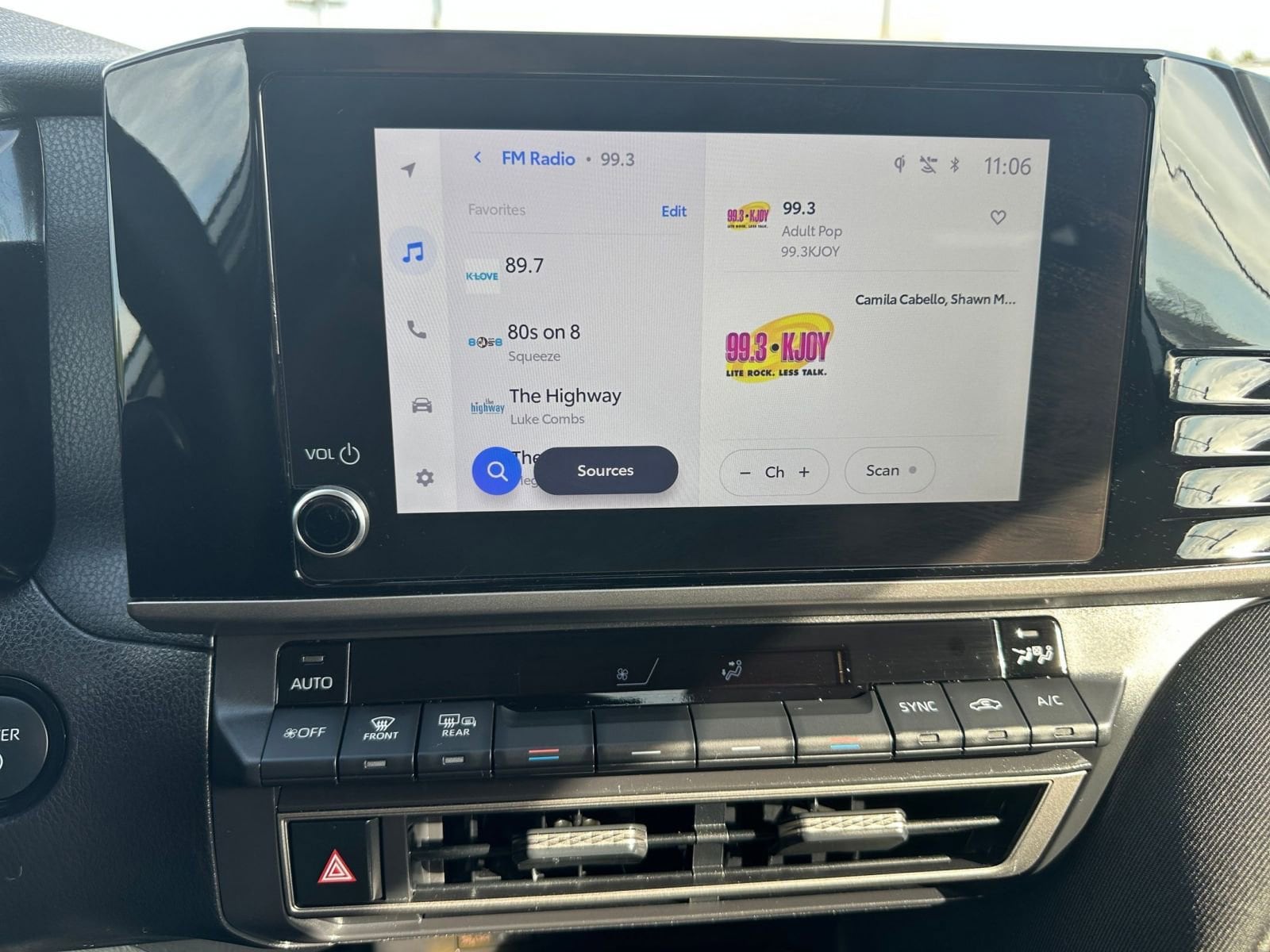 Thumbnail: 2025 Toyota Camry - 18