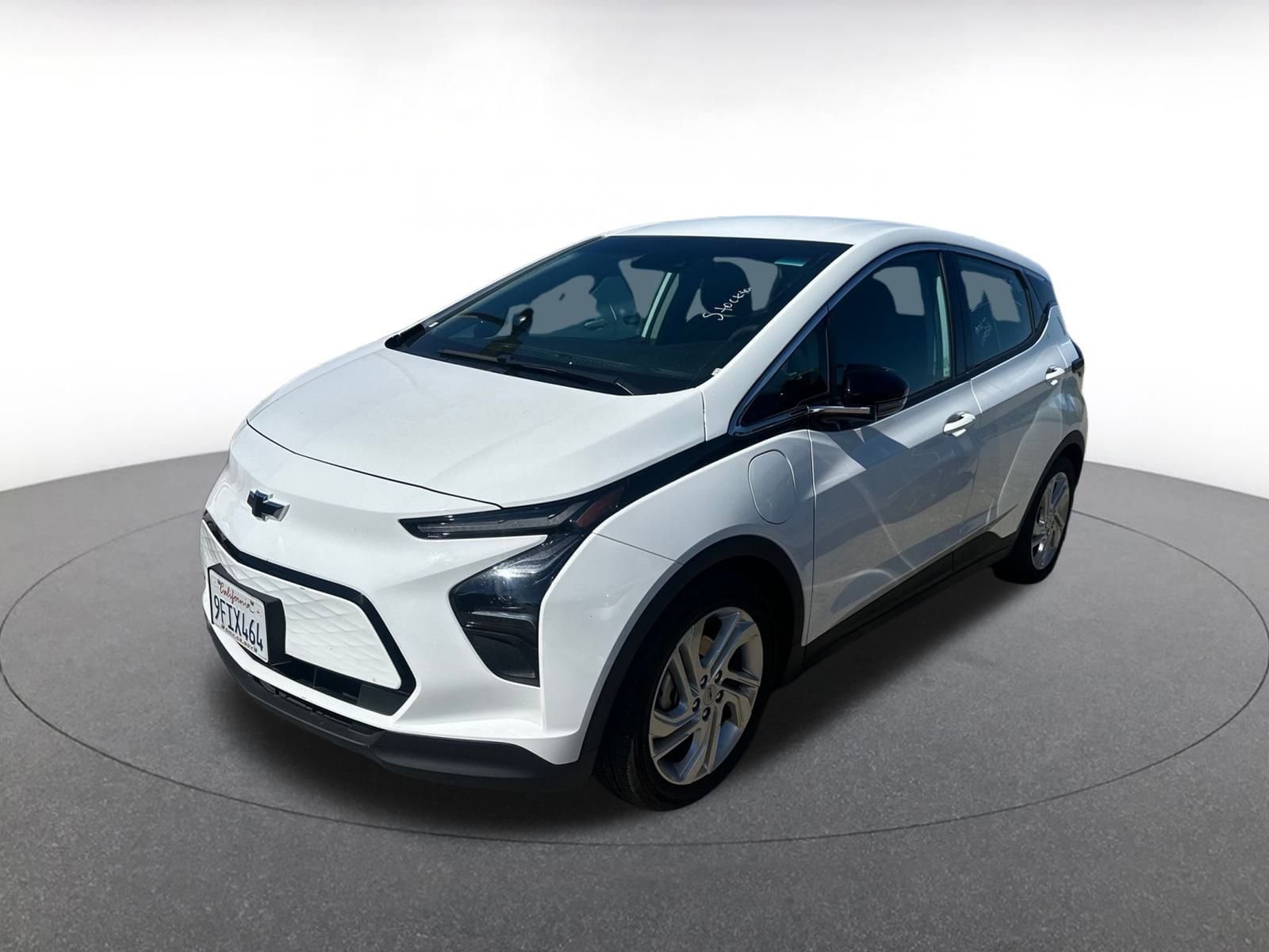 Thumbnail: 2023 Chevrolet Bolt EV - 3