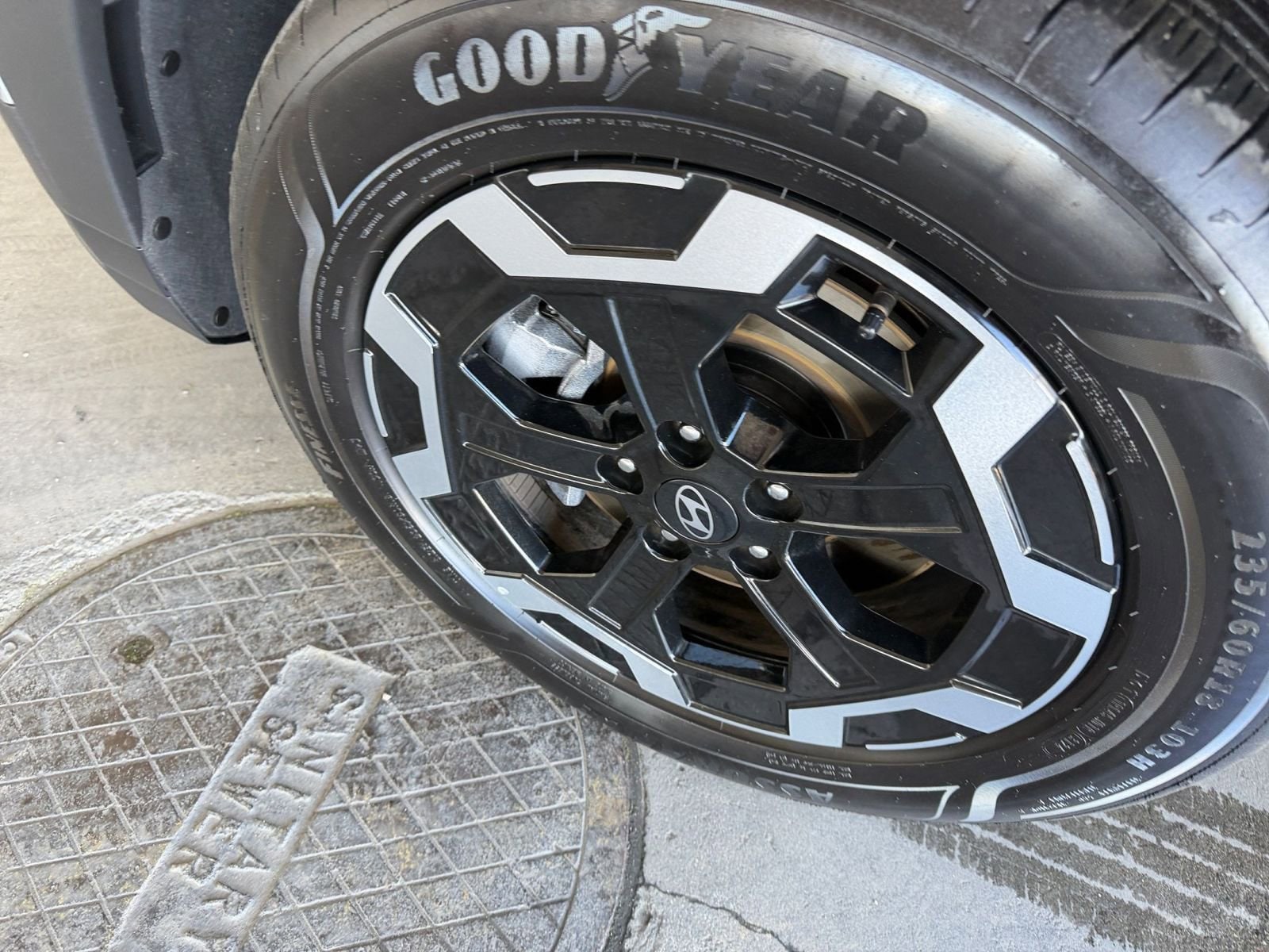 Thumbnail: 2025 Hyundai Santa Fe - 33