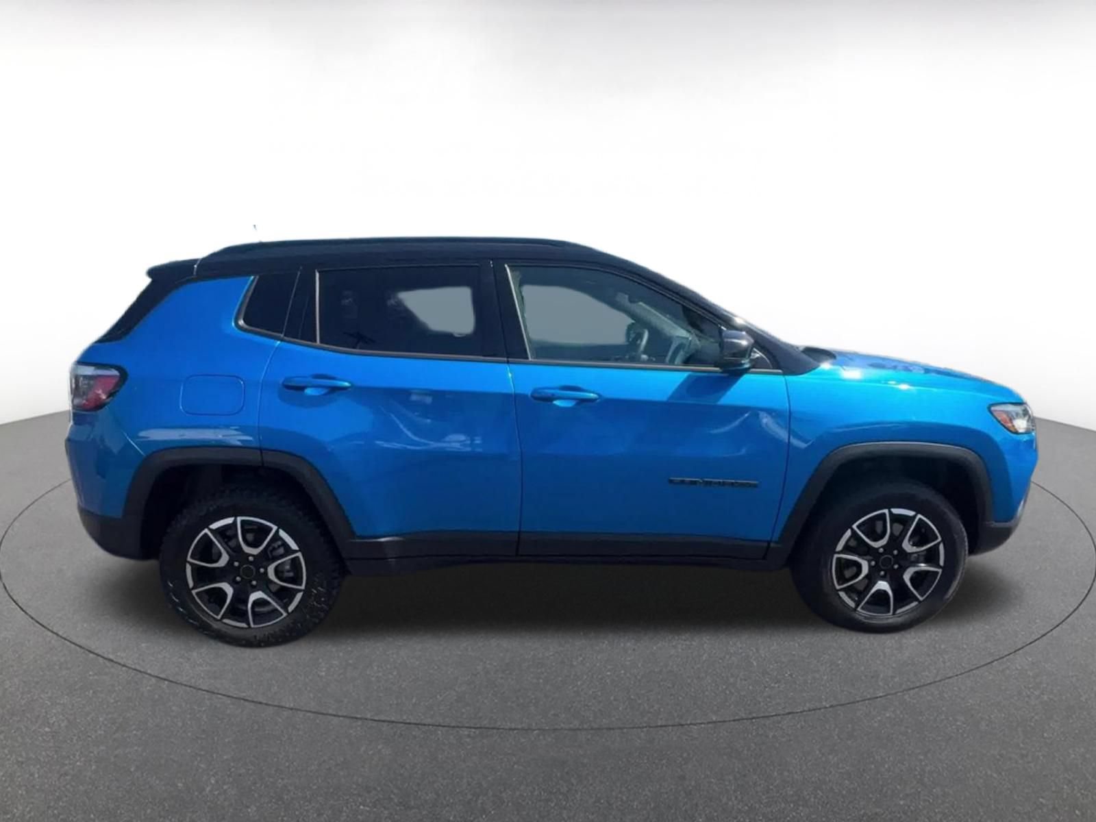 Thumbnail: 2025 Jeep Compass - 16