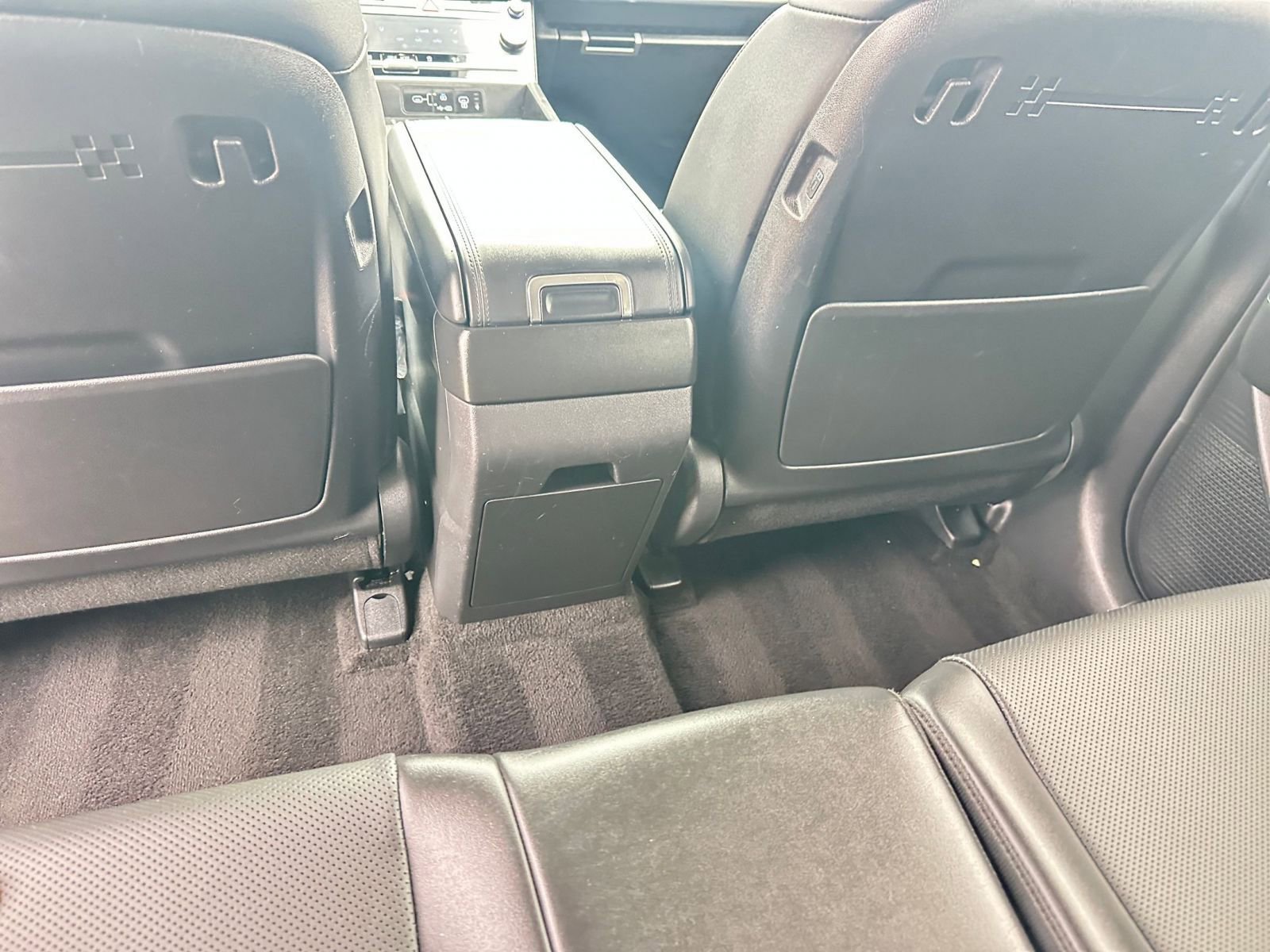 Thumbnail: 2025 Hyundai Santa Fe - 27