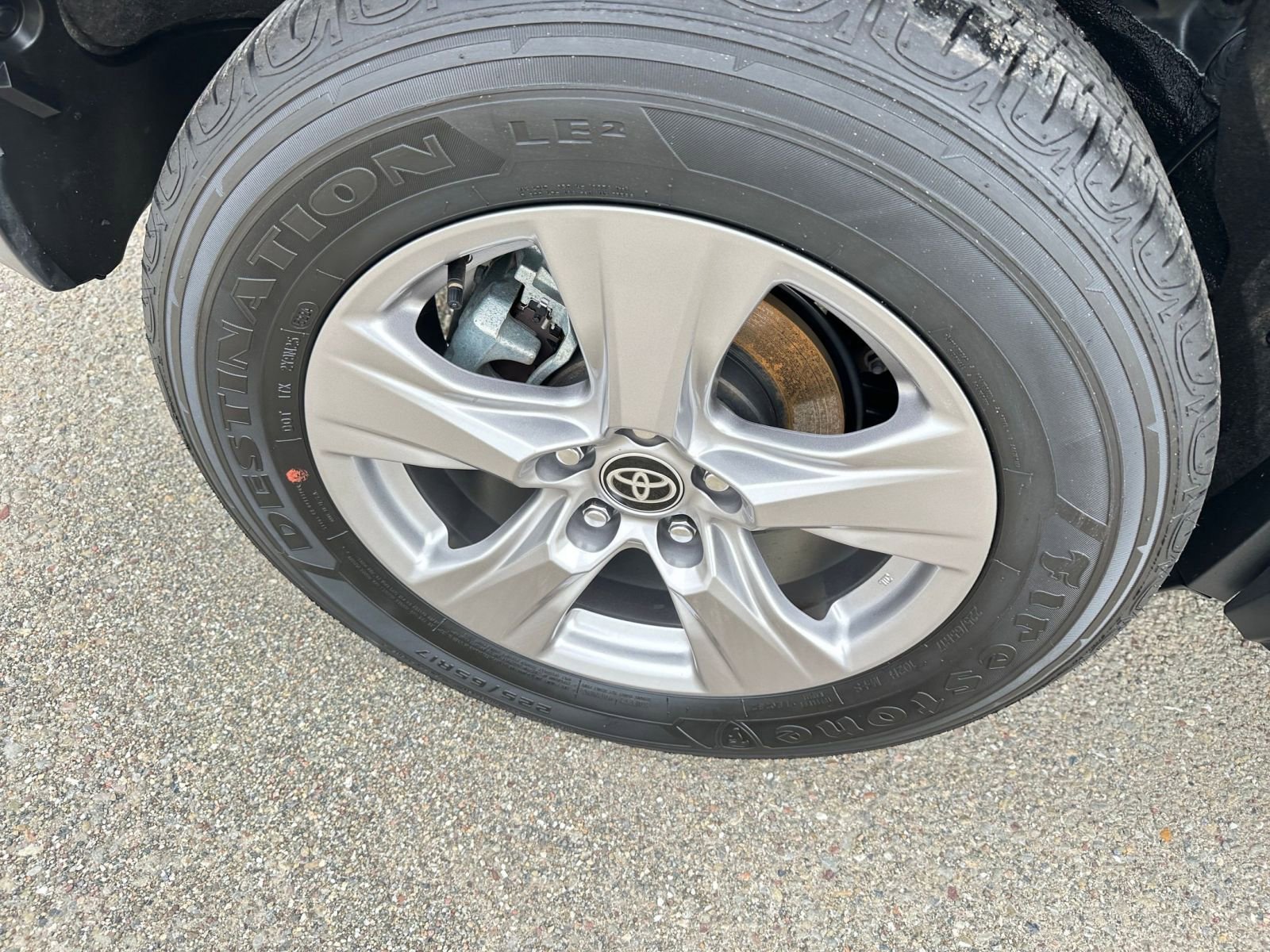 Thumbnail: 2025 Toyota RAV4 - 30