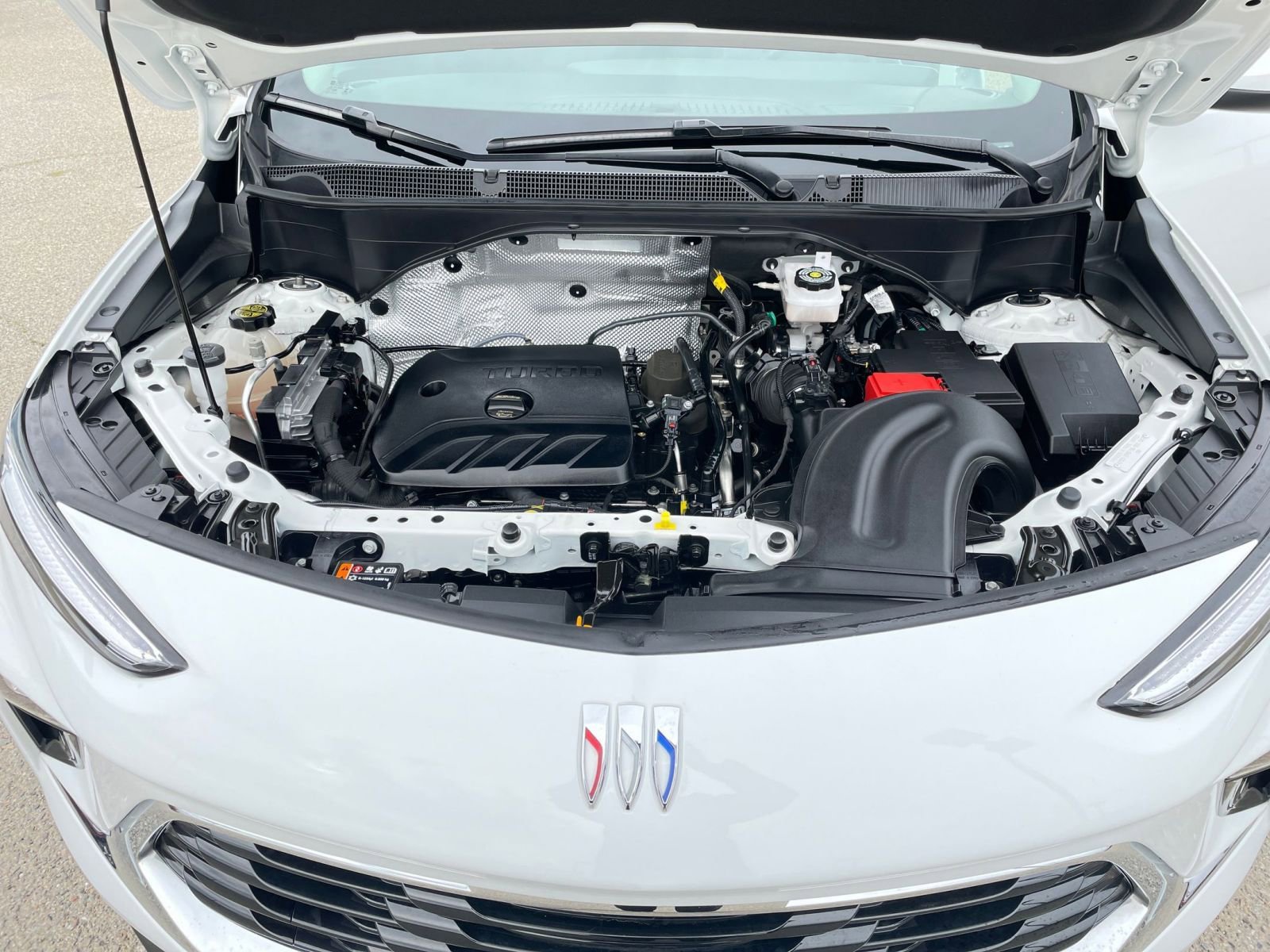 Thumbnail: 2025 Buick Encore GX - 30