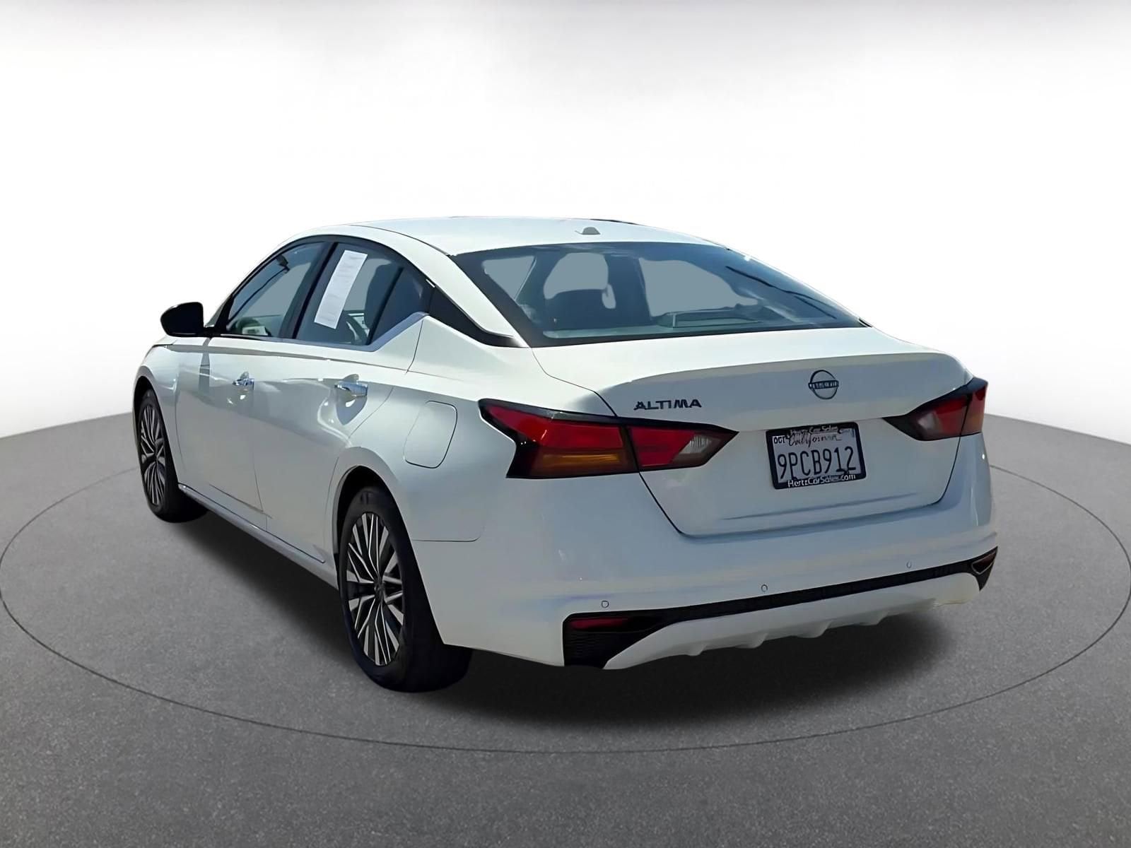 Thumbnail: 2025 Nissan Altima - 11