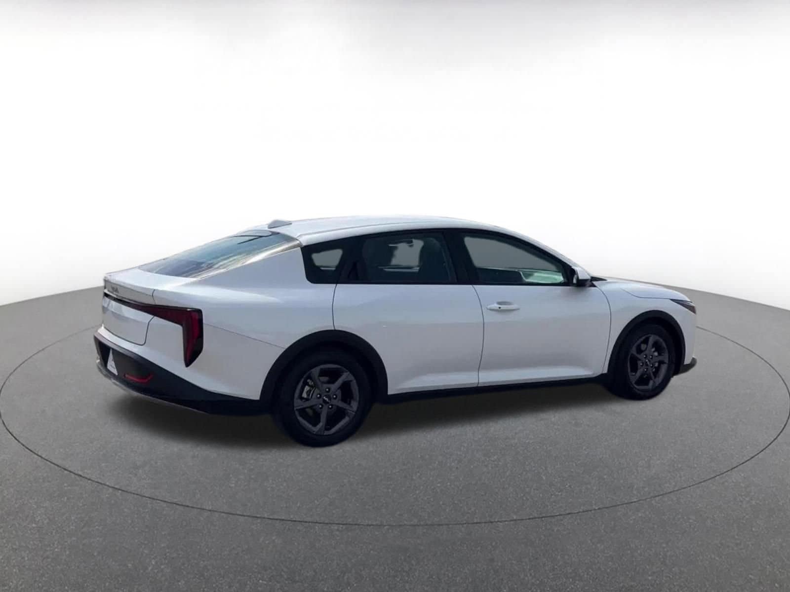 Thumbnail: 2025 Kia K4 - 15
