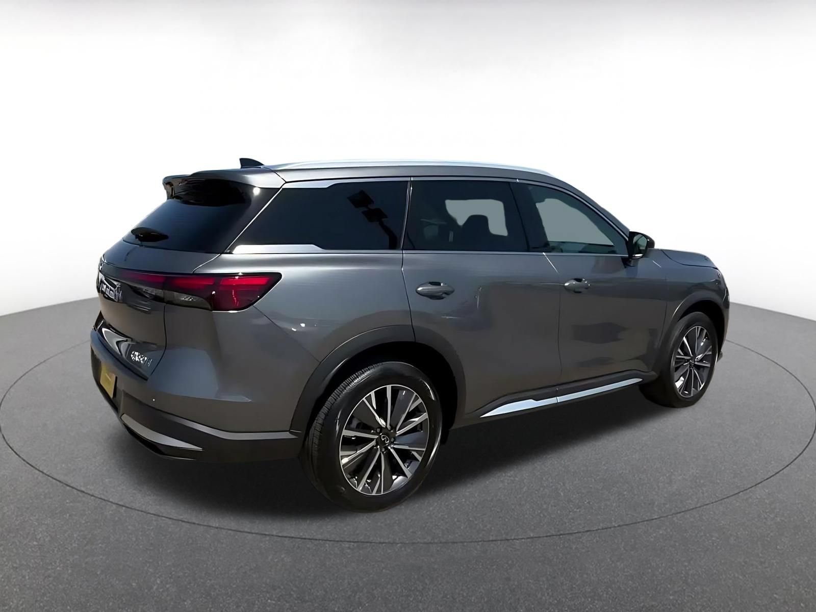 Thumbnail: 2026 INFINITI QX60 - 15