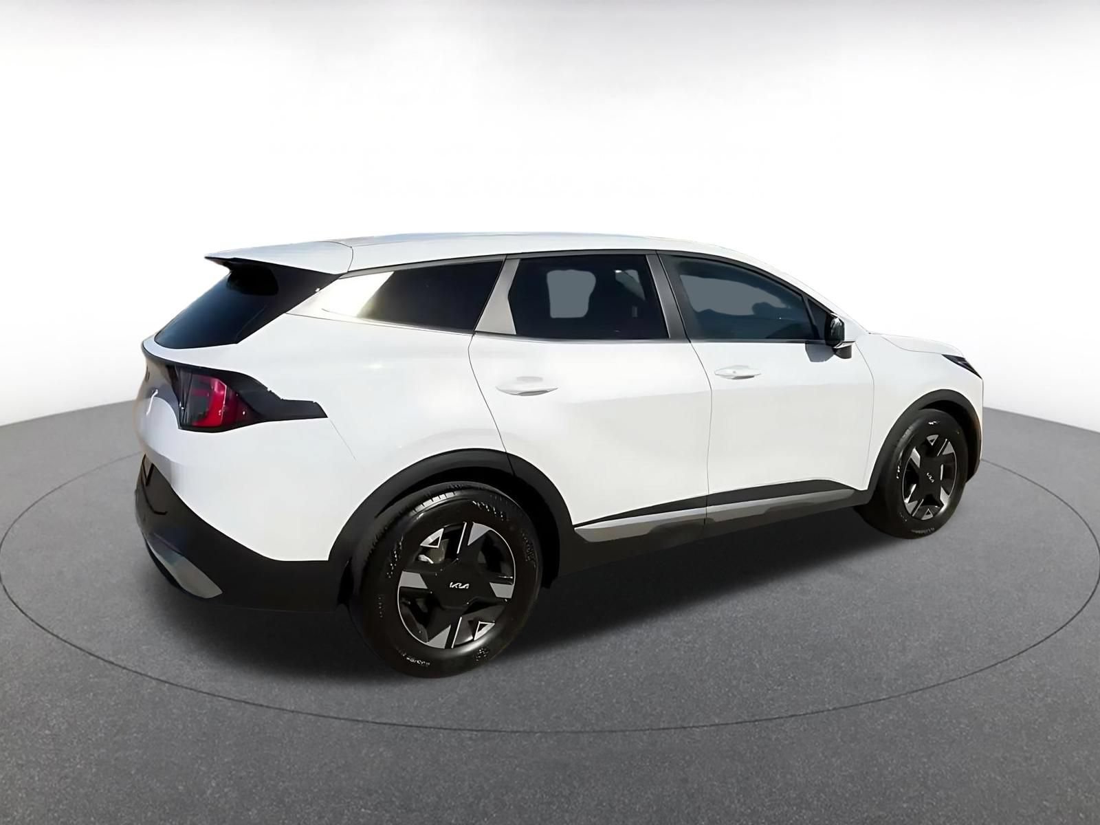 Thumbnail: 2026 Kia Sportage - 13