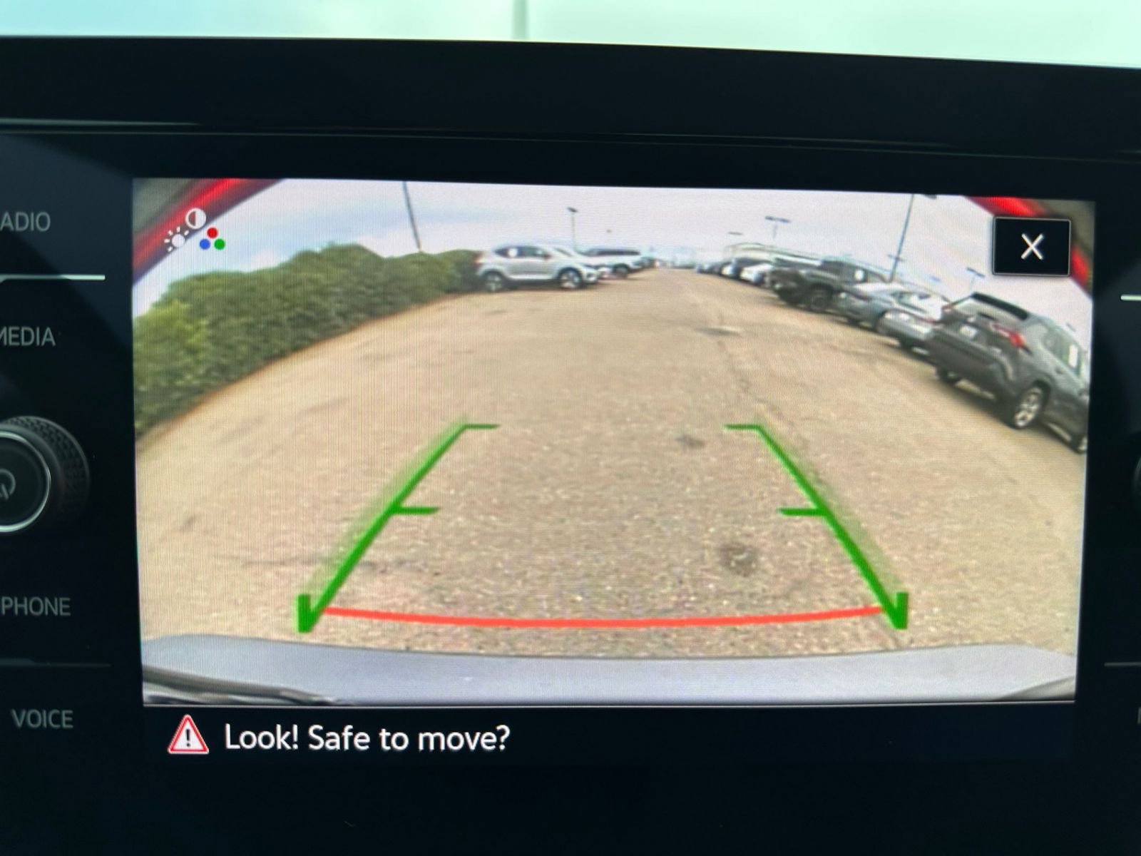 Thumbnail: 2025 Volkswagen Jetta - 17