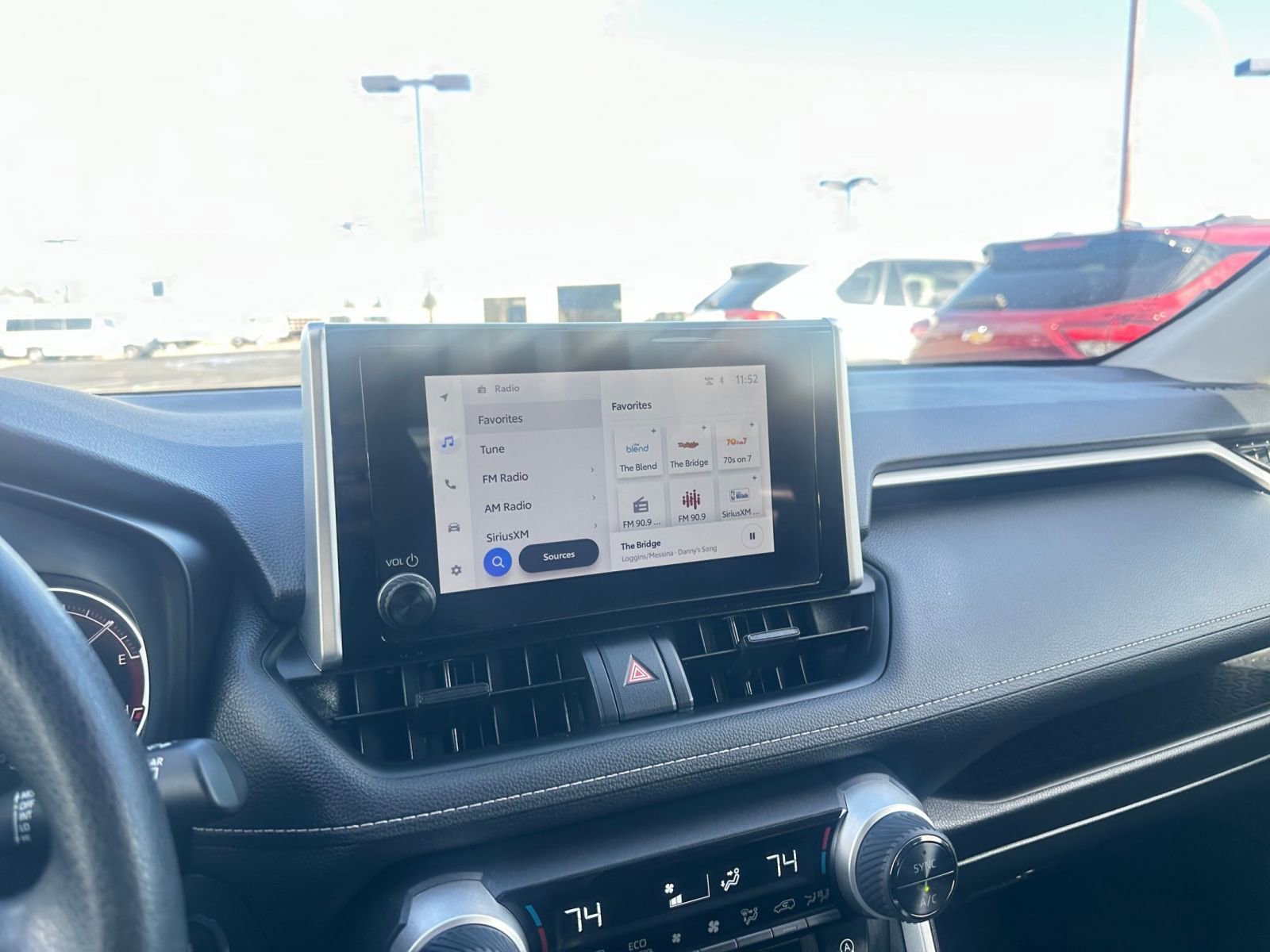 Thumbnail: 2025 Toyota RAV4 - 21