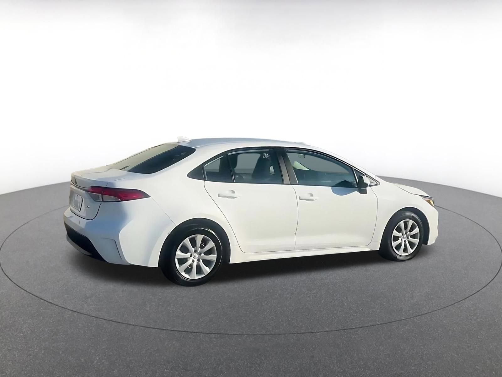 Thumbnail: 2023 Toyota Corolla - 15