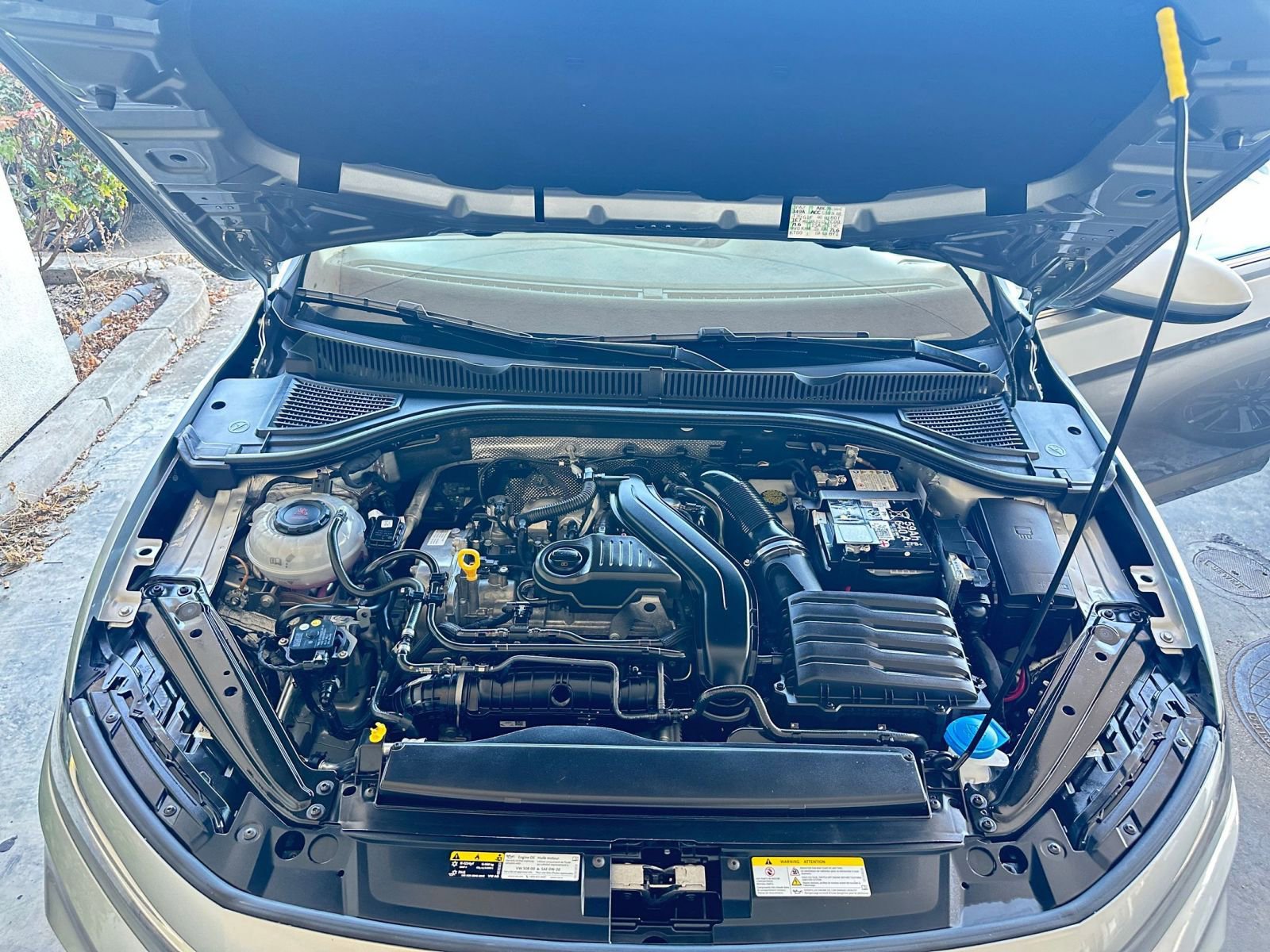 Thumbnail: 2025 Volkswagen Jetta - 32