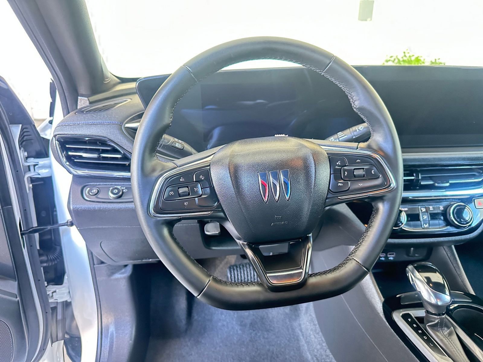 Thumbnail: 2025 Buick Envista - 28