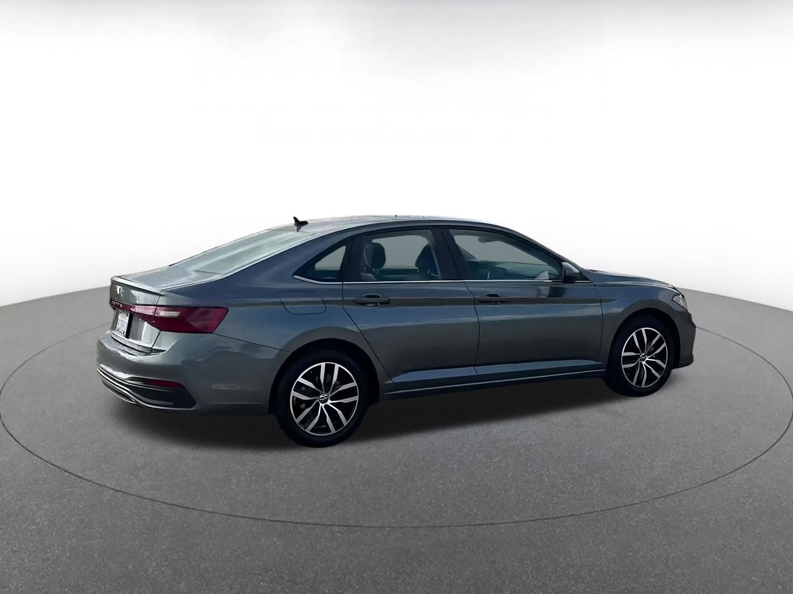 Thumbnail: 2025 Volkswagen Jetta - 20