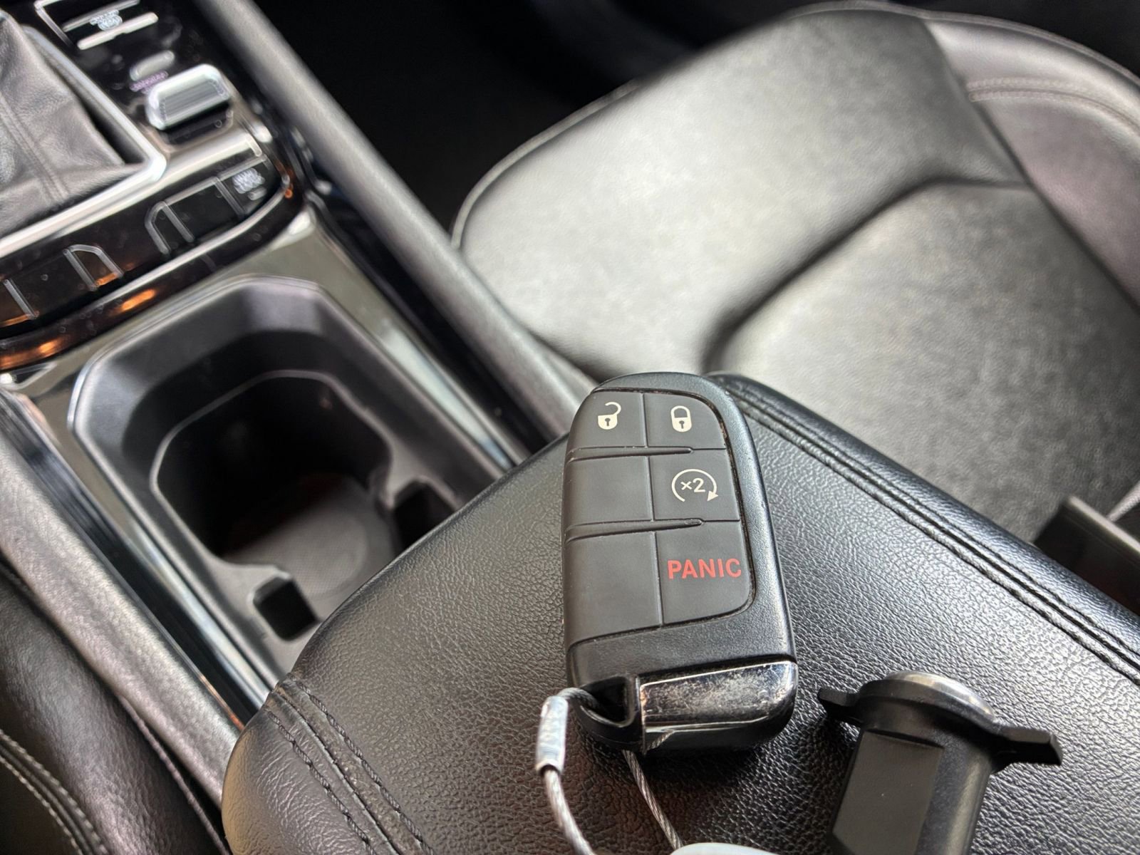 Thumbnail: 2025 Jeep Compass - 25