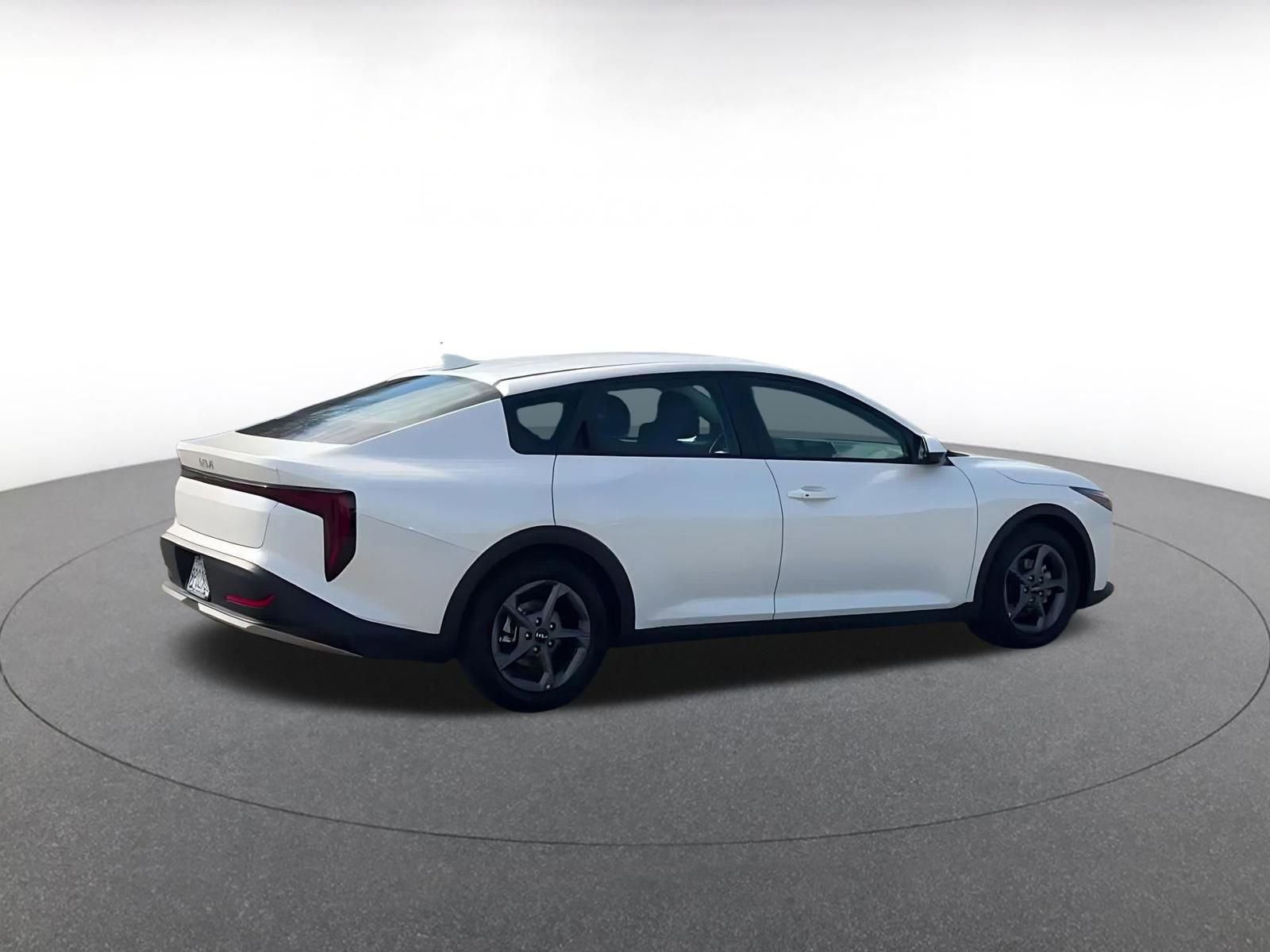 Thumbnail: 2025 Kia K4 - 14