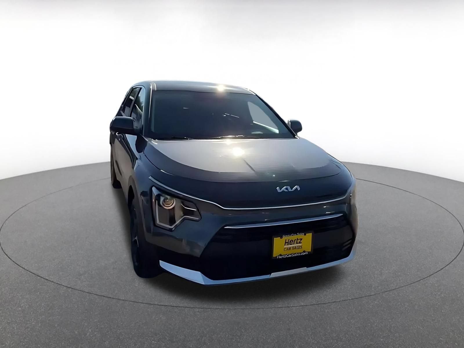 Thumbnail: 2026 Kia Niro - 3