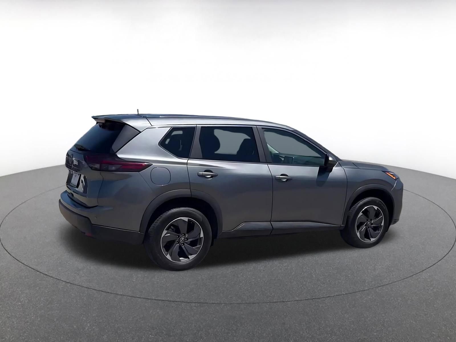 Thumbnail: 2025 Nissan Rogue - 15