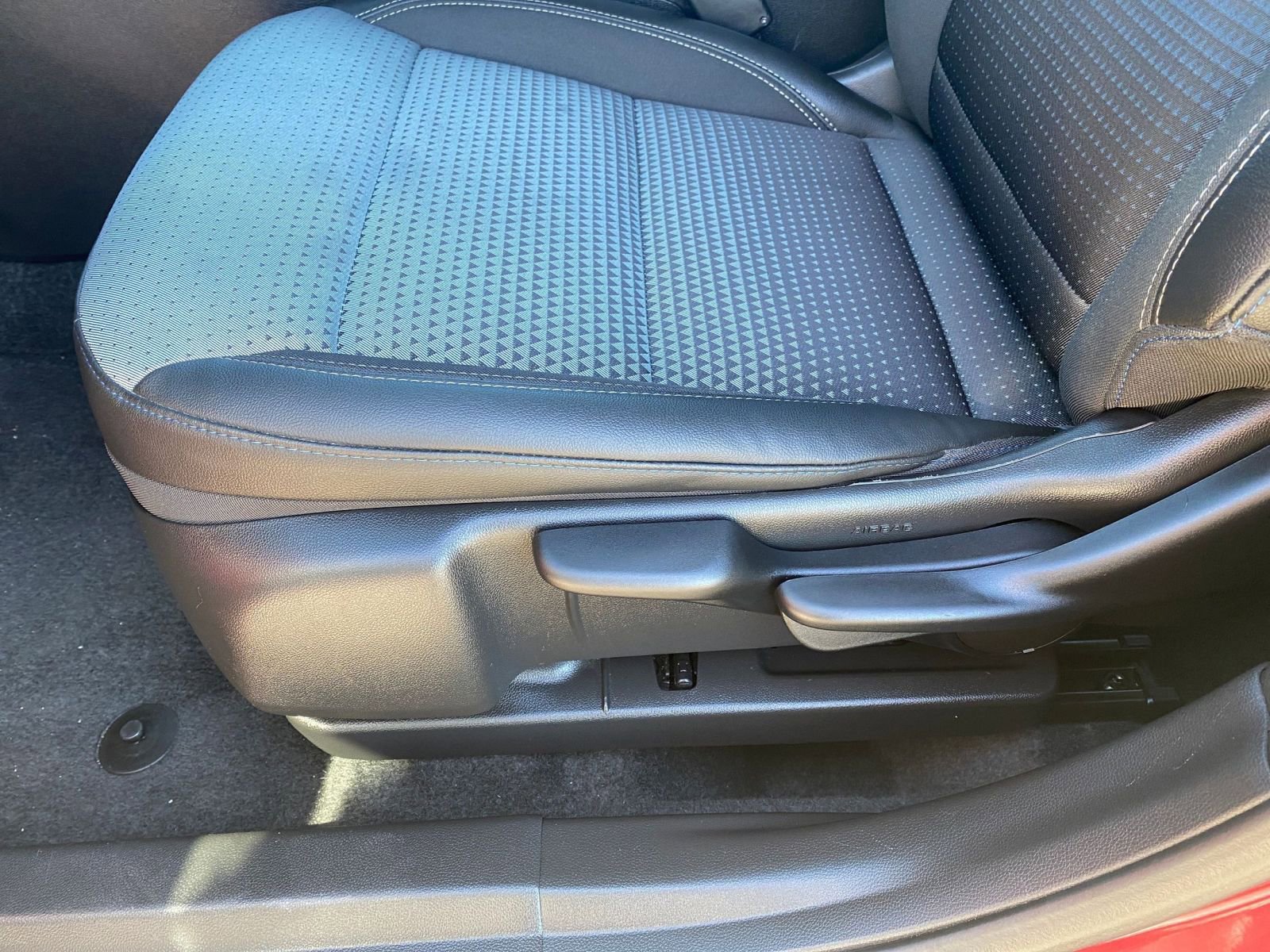 Thumbnail: 2025 Chevrolet Trax - 23