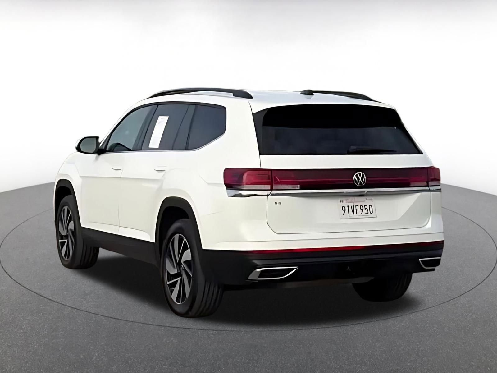 Thumbnail: 2024 Volkswagen Atlas - 11