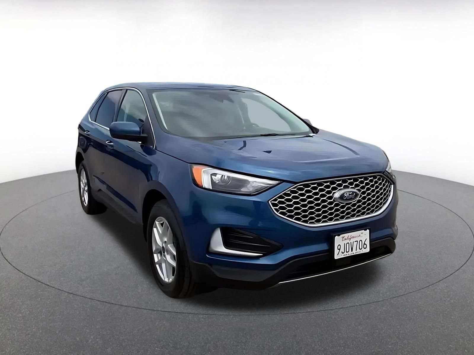 Thumbnail: 2024 Ford Edge - 3