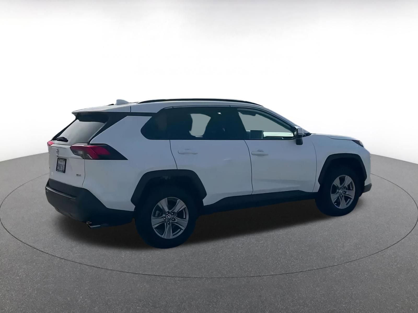 Thumbnail: 2025 Toyota RAV4 - 15