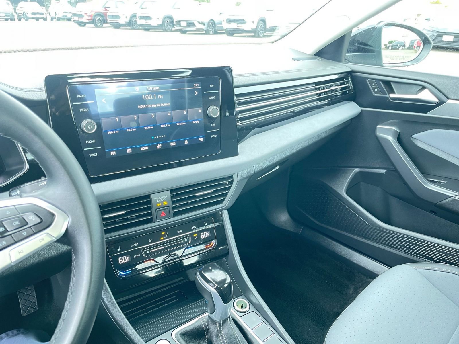 Thumbnail: 2025 Volkswagen Jetta - 35