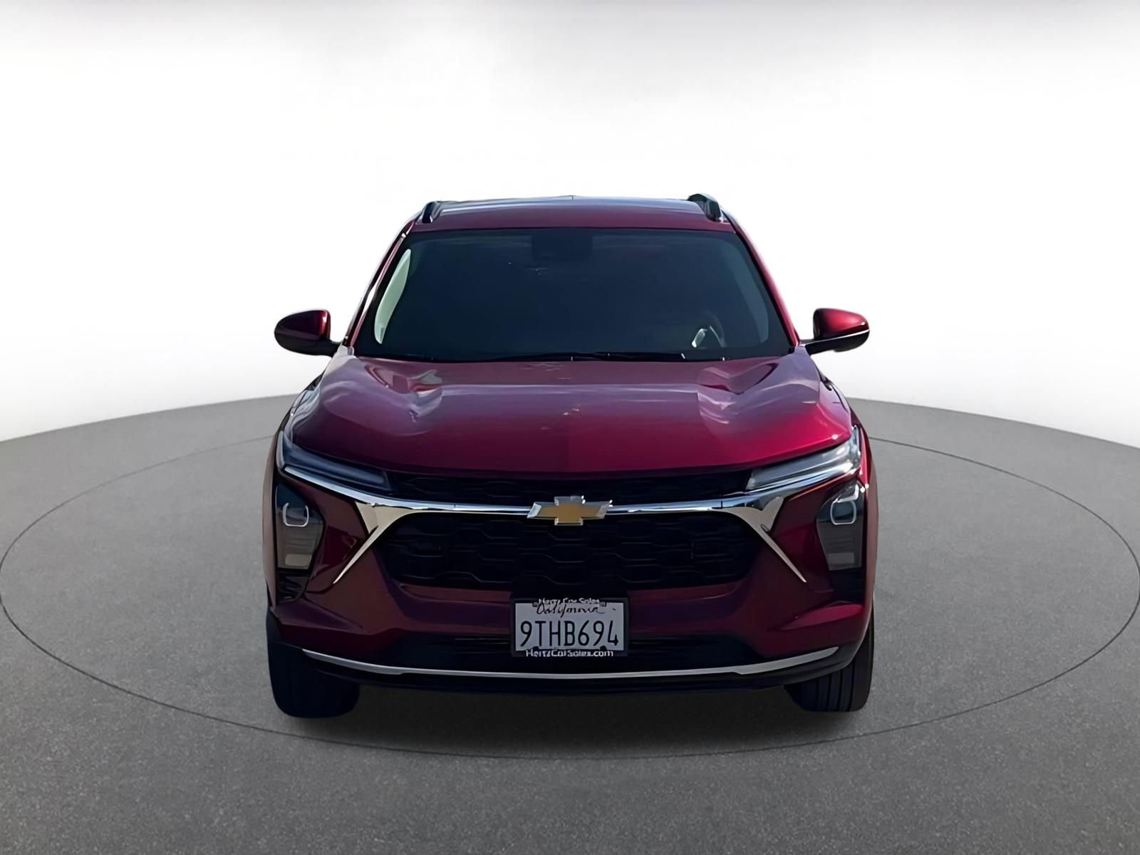 Thumbnail: 2025 Chevrolet Trax - 2