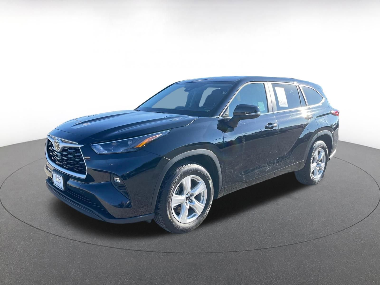 Thumbnail: 2025 Toyota Highlander - 4