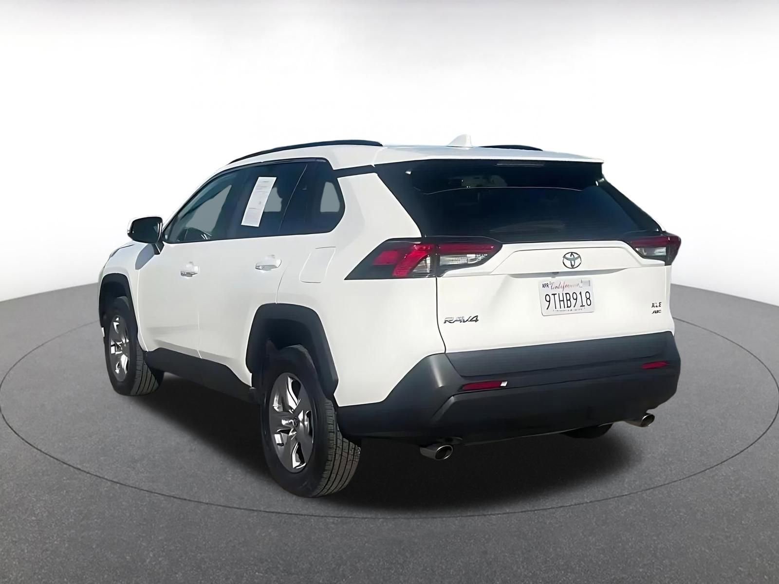 Thumbnail: 2025 Toyota RAV4 - 11