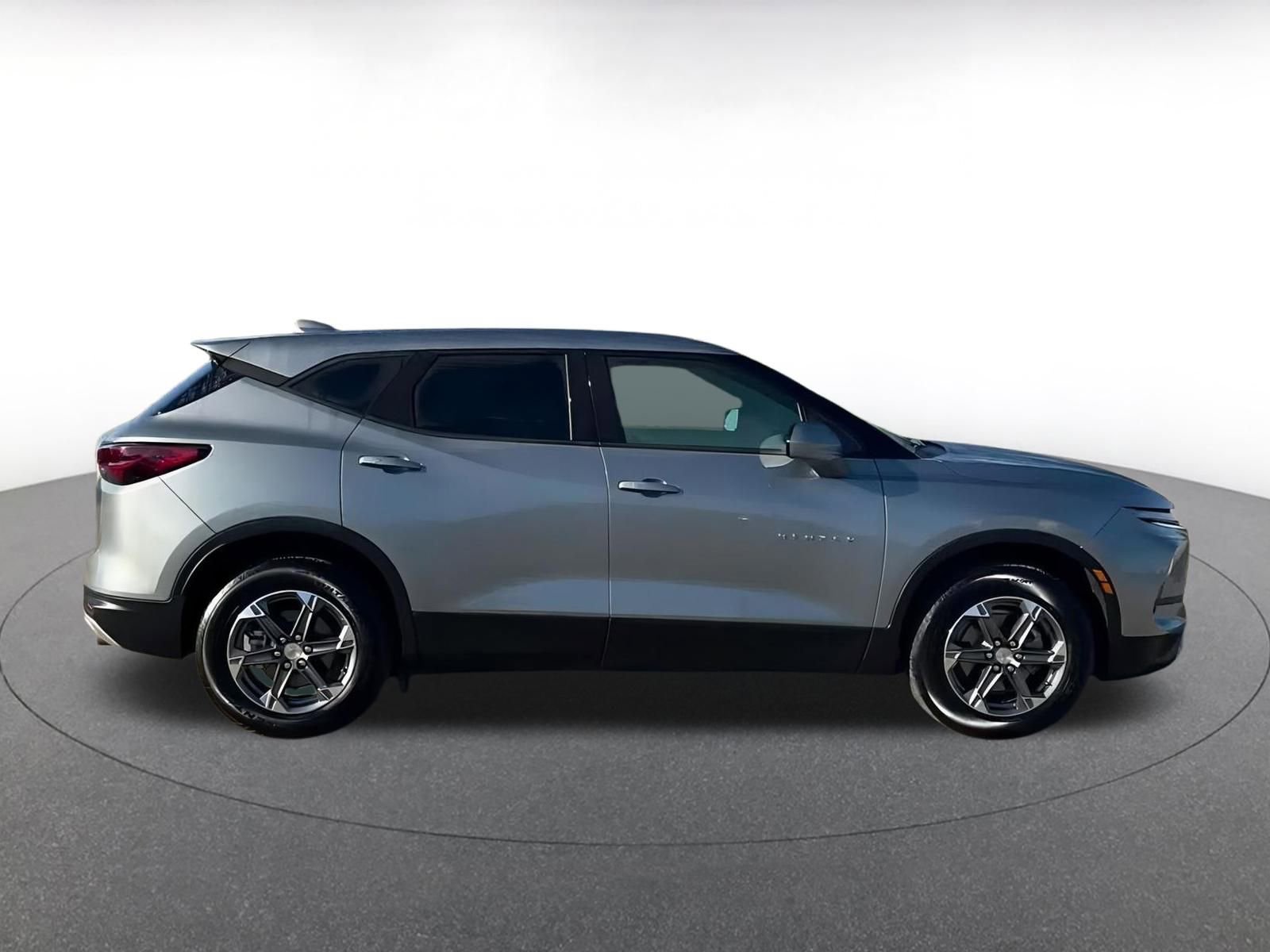 Thumbnail: 2025 Chevrolet Blazer - 15