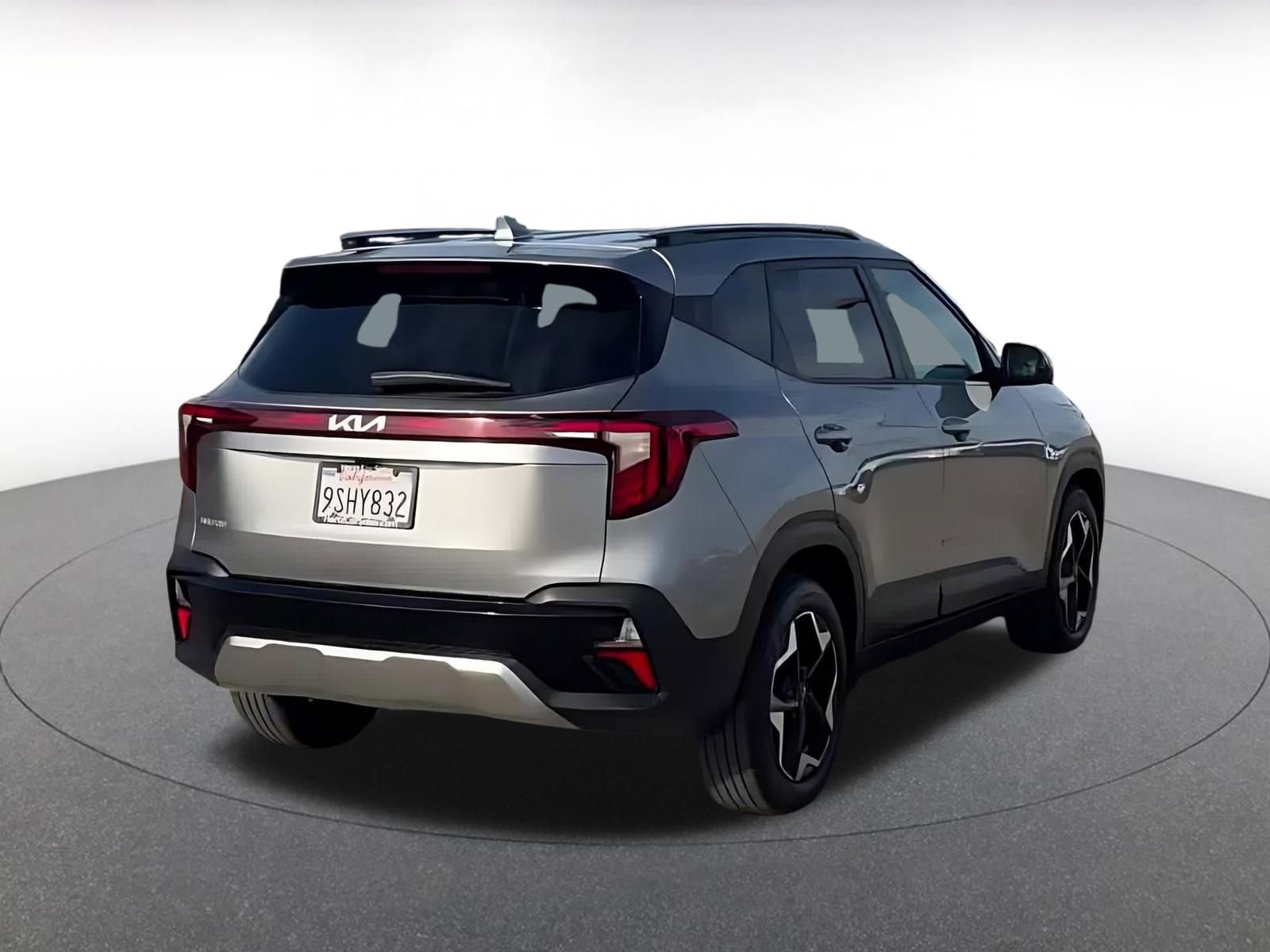 Thumbnail: 2025 Kia Seltos - 15