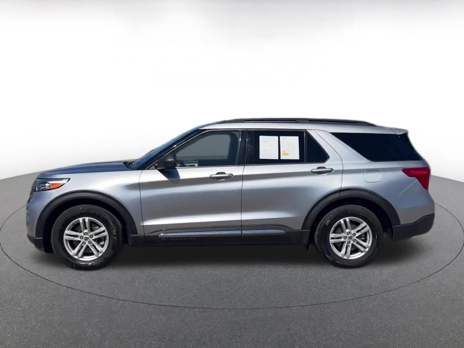 Thumbnail: 2024 Ford Explorer - 9