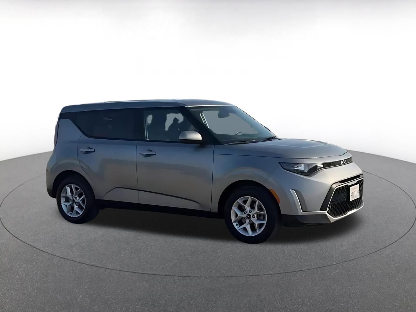 Thumbnail: 2025 Kia Soul - 2