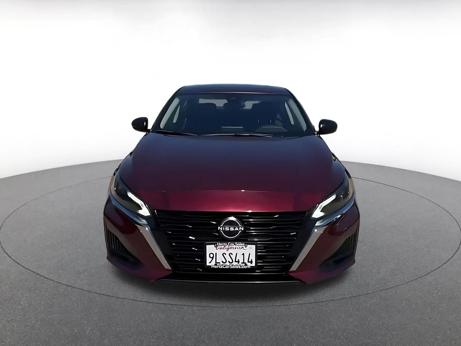 Thumbnail: 2024 Nissan Altima - 4