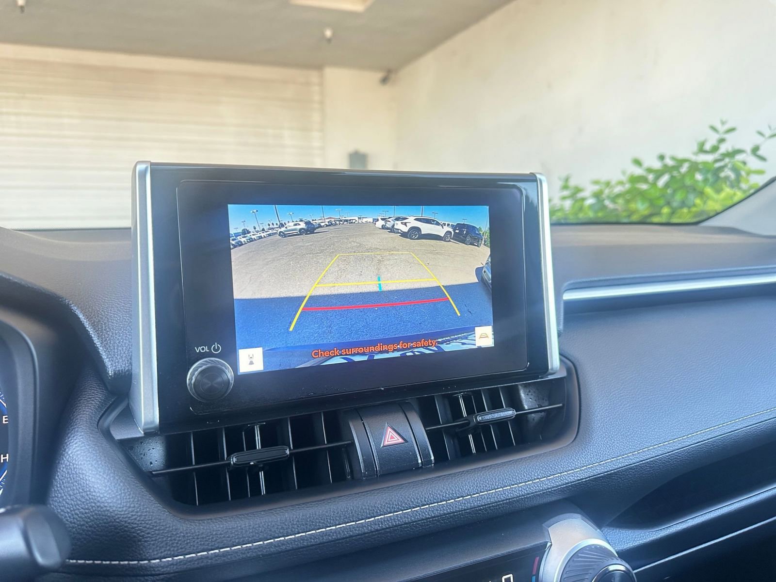 Thumbnail: 2025 Toyota RAV4 - 17