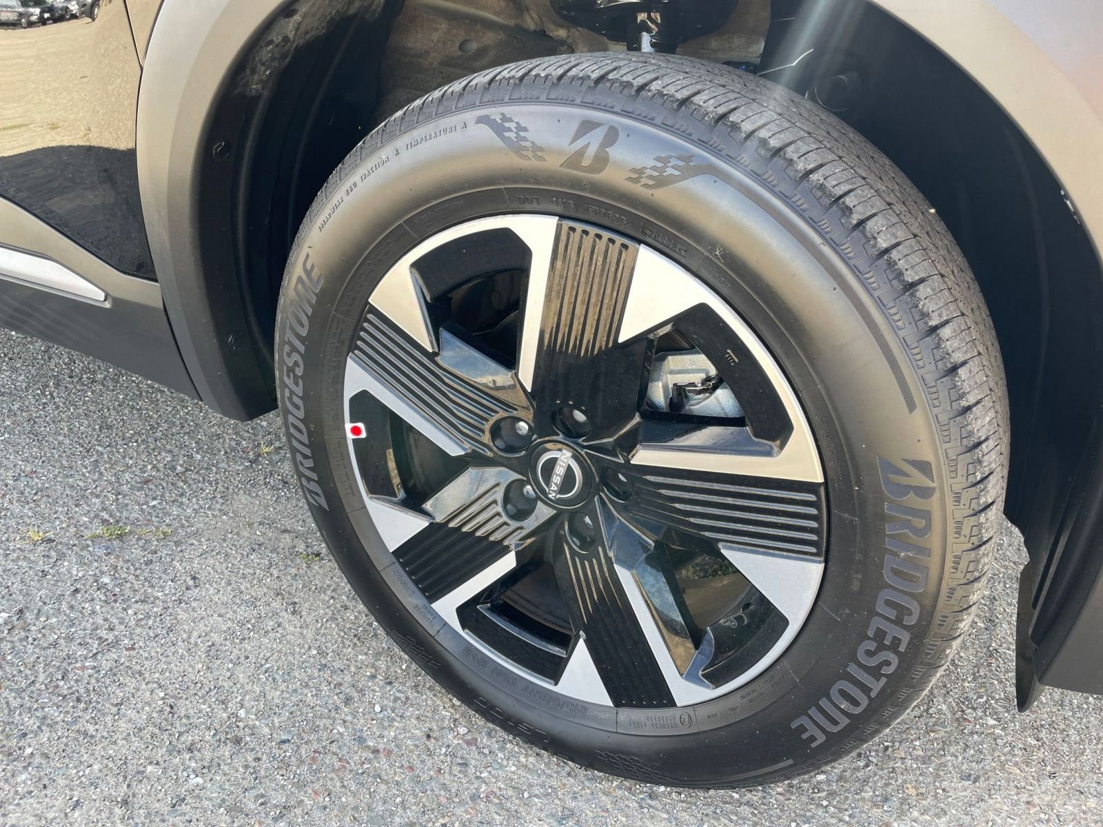 Thumbnail: 2025 Nissan Kicks - 28