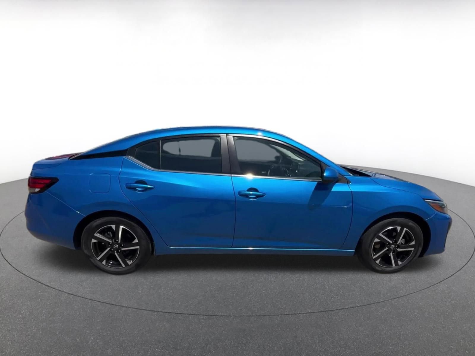 Thumbnail: 2025 Nissan Sentra - 16