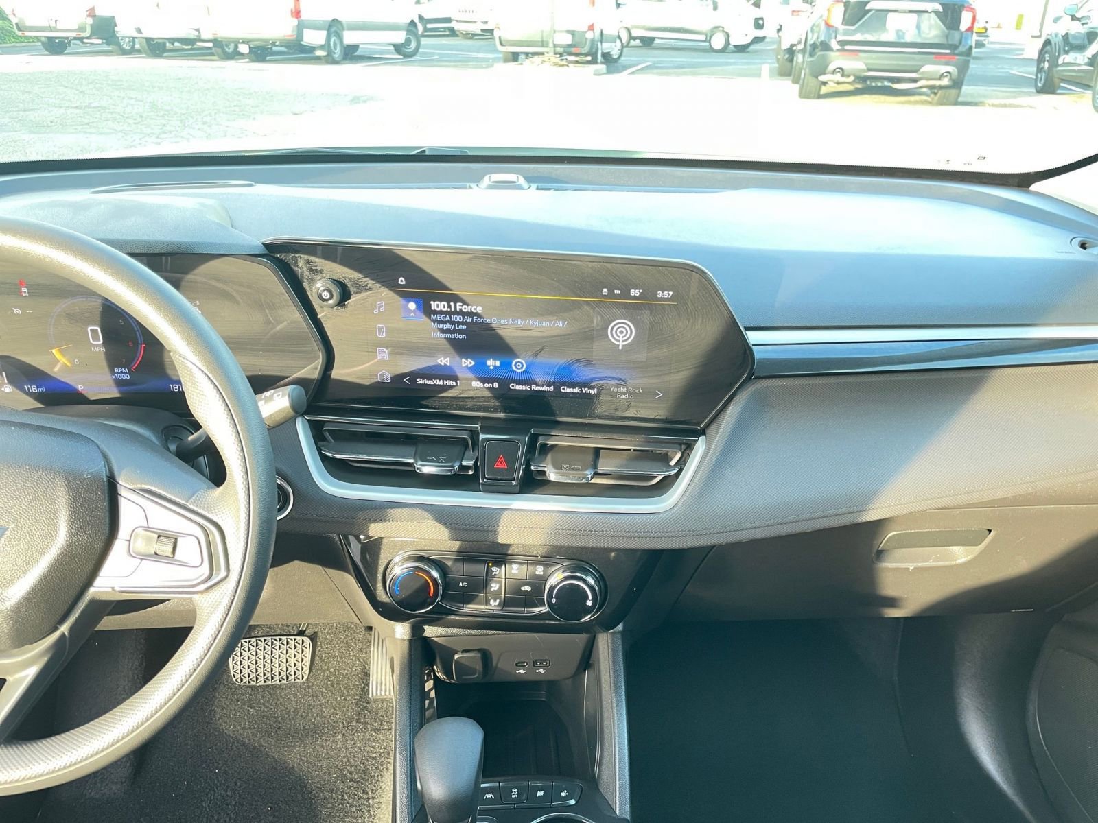 Thumbnail: 2025 Chevrolet TrailBlazer - 31