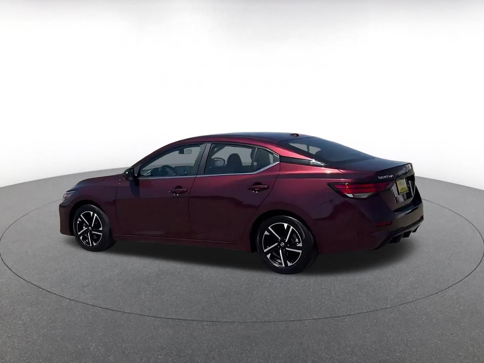 Thumbnail: 2025 Nissan Sentra - 8