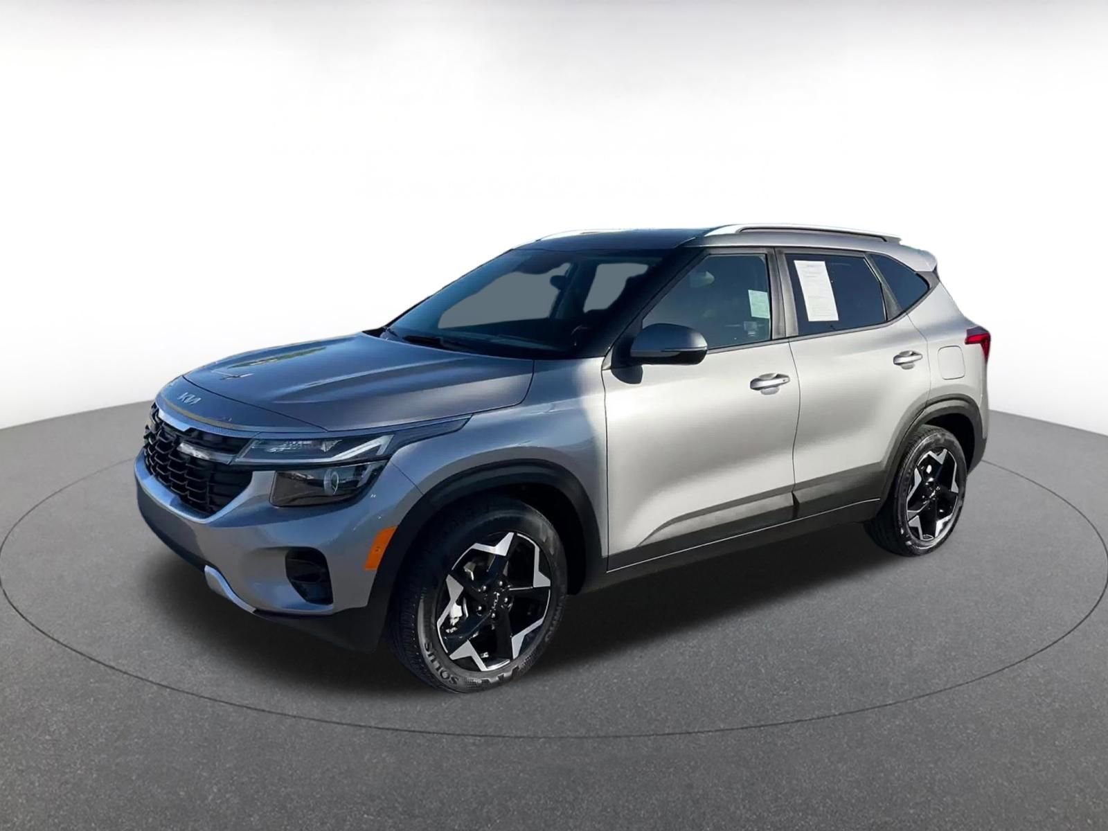 Thumbnail: 2025 Kia Seltos - 8