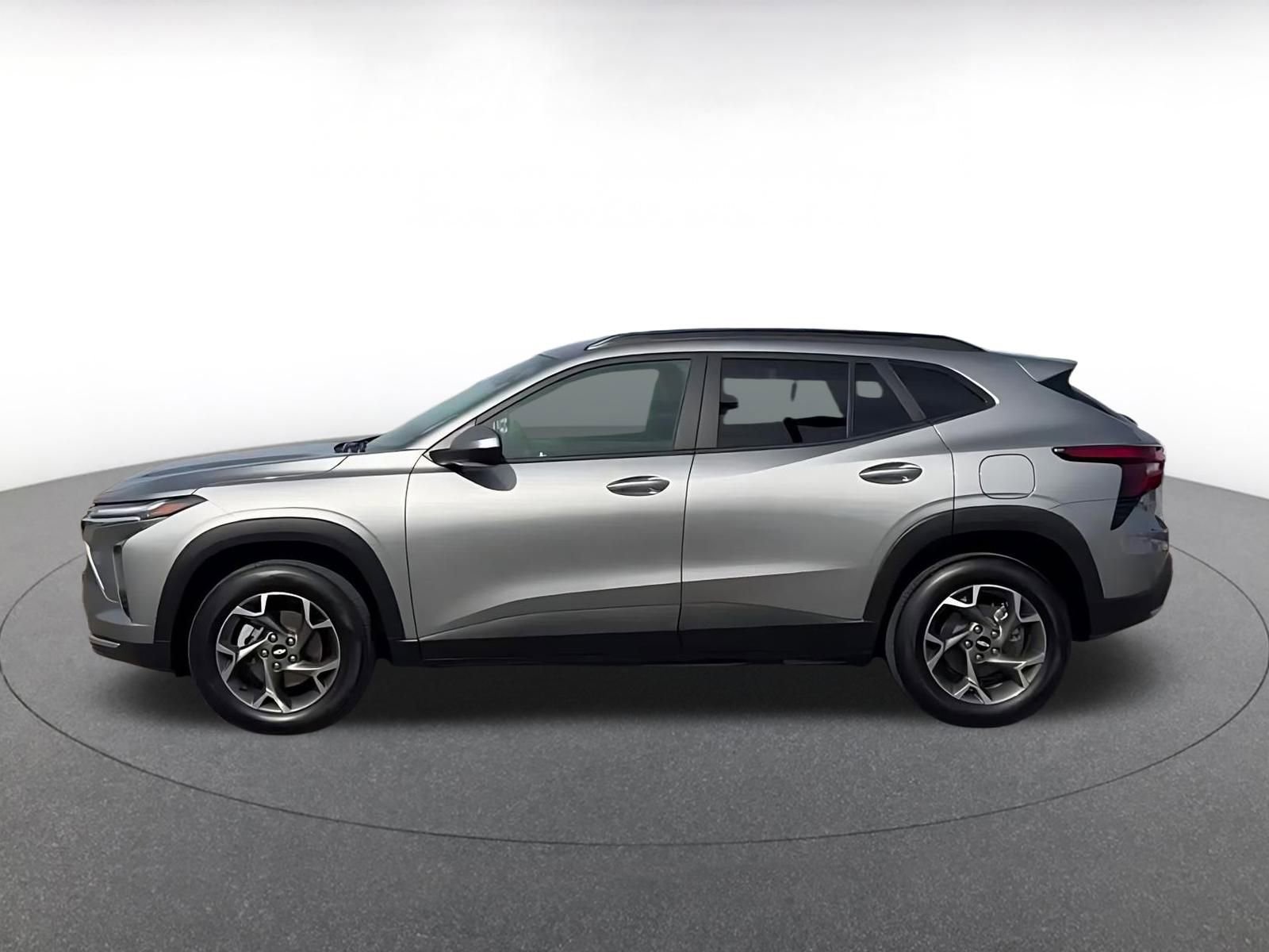 Thumbnail: 2025 Chevrolet Trax - 9