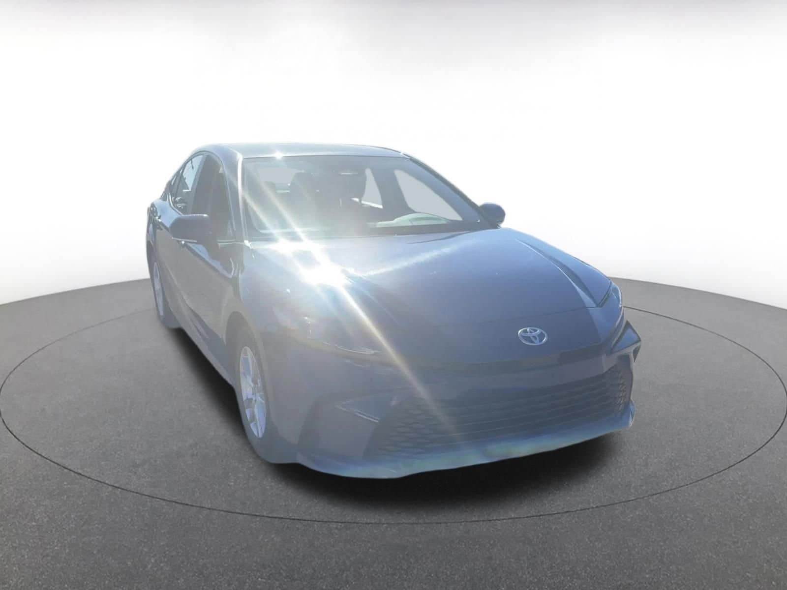 Thumbnail: 2025 Toyota Camry - 3