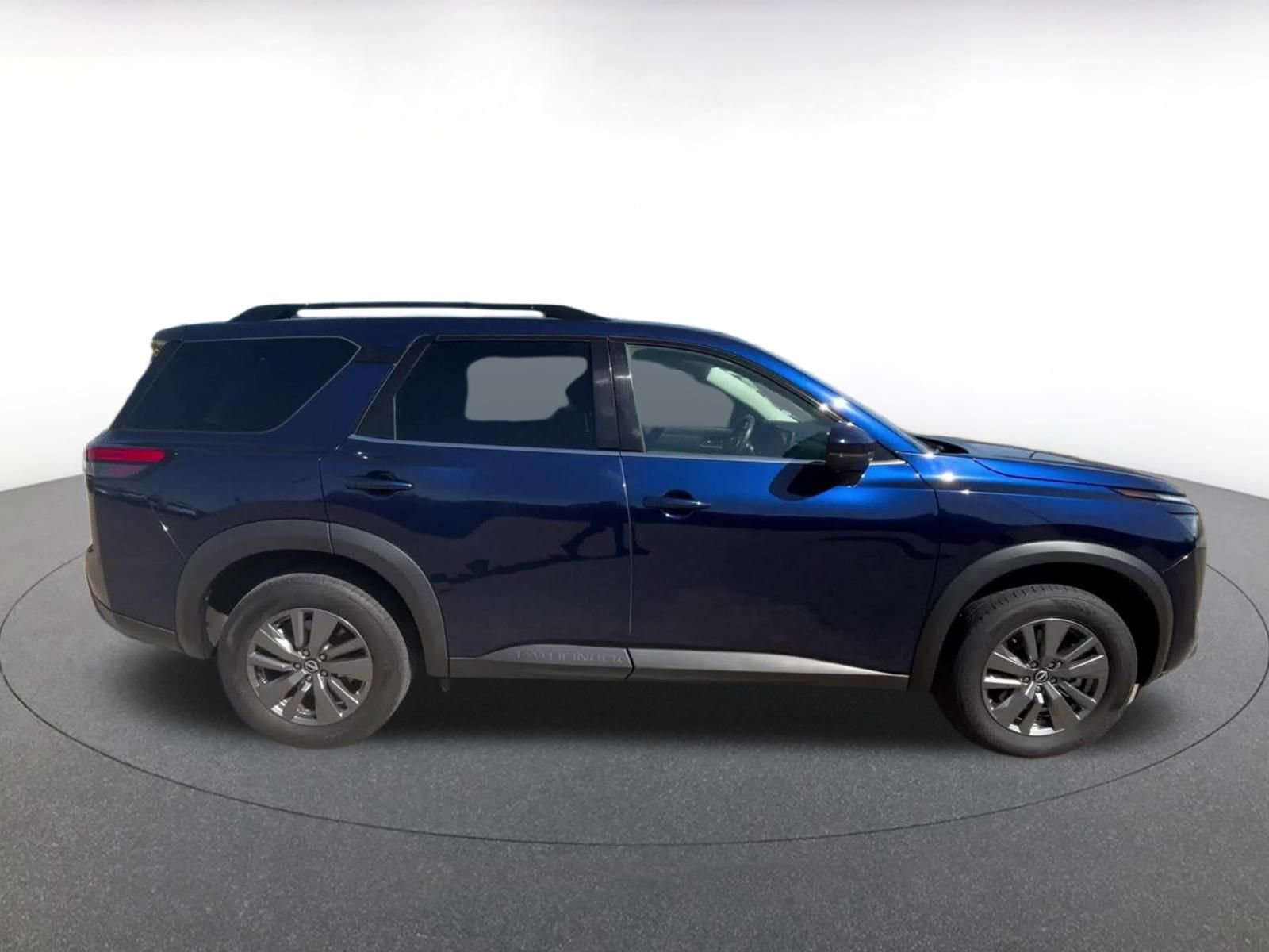 Thumbnail: 2025 Nissan Pathfinder - 16
