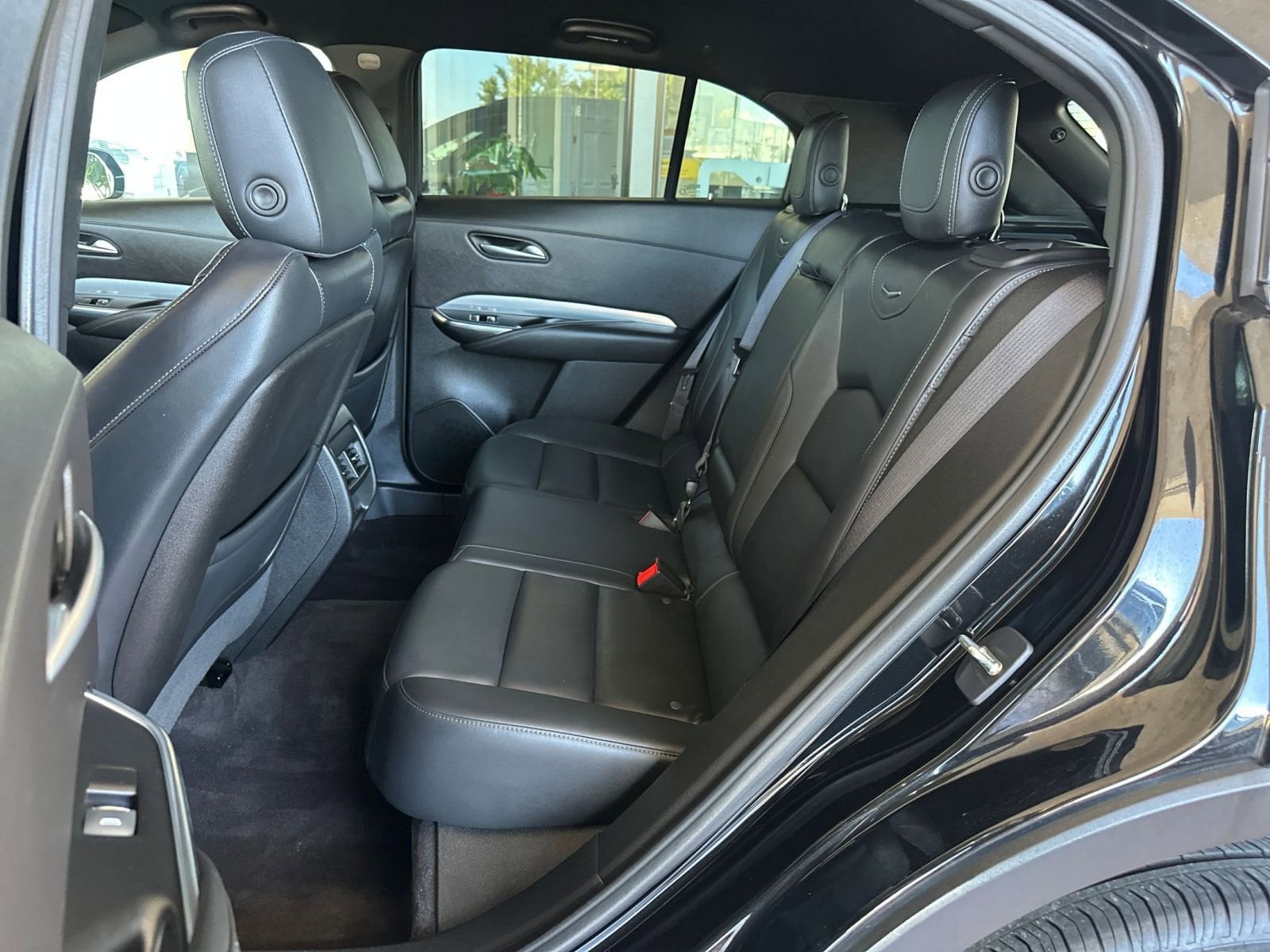 Thumbnail: 2023 Cadillac XT4 - 26
