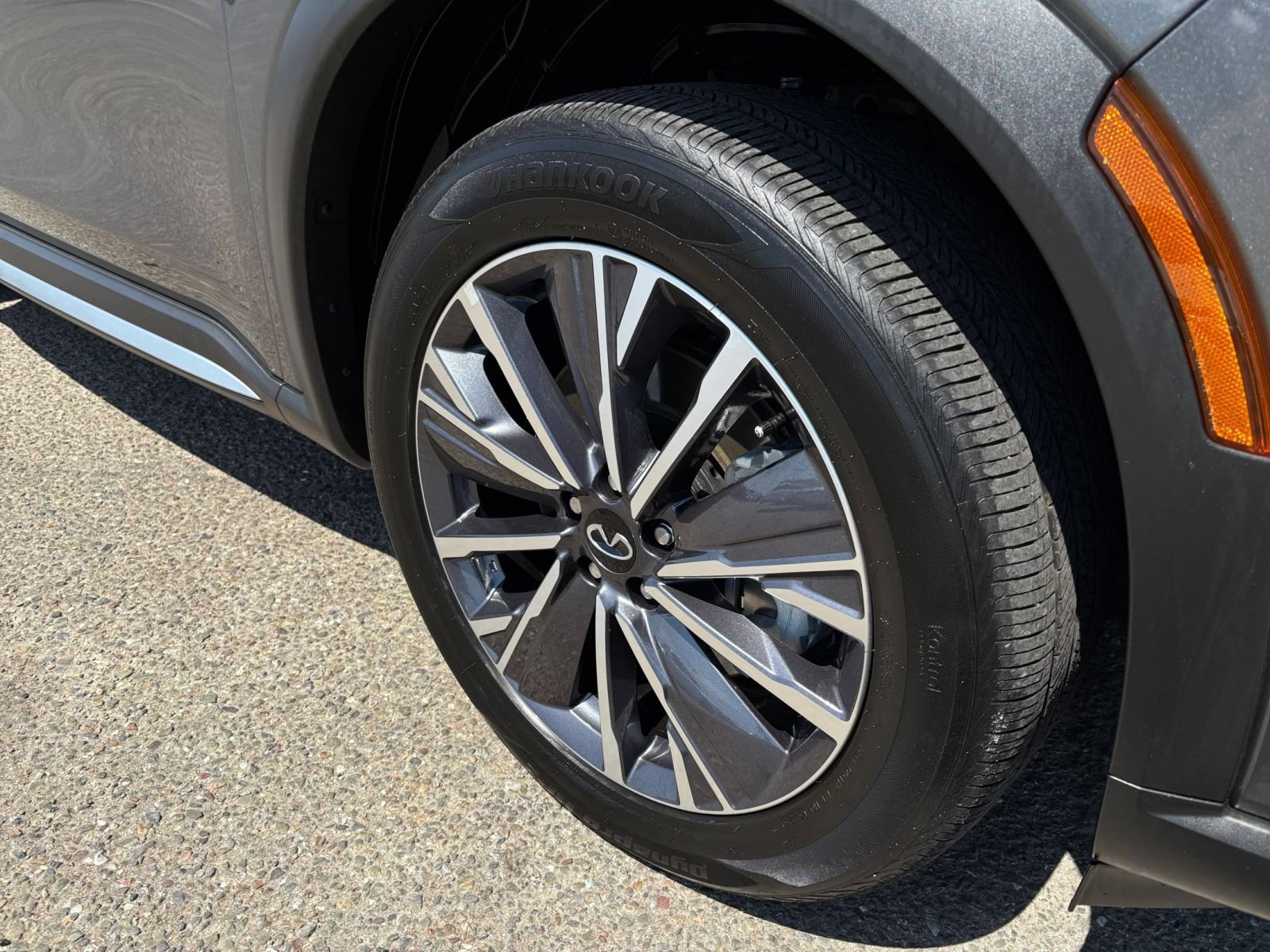Thumbnail: 2026 INFINITI QX60 - 35