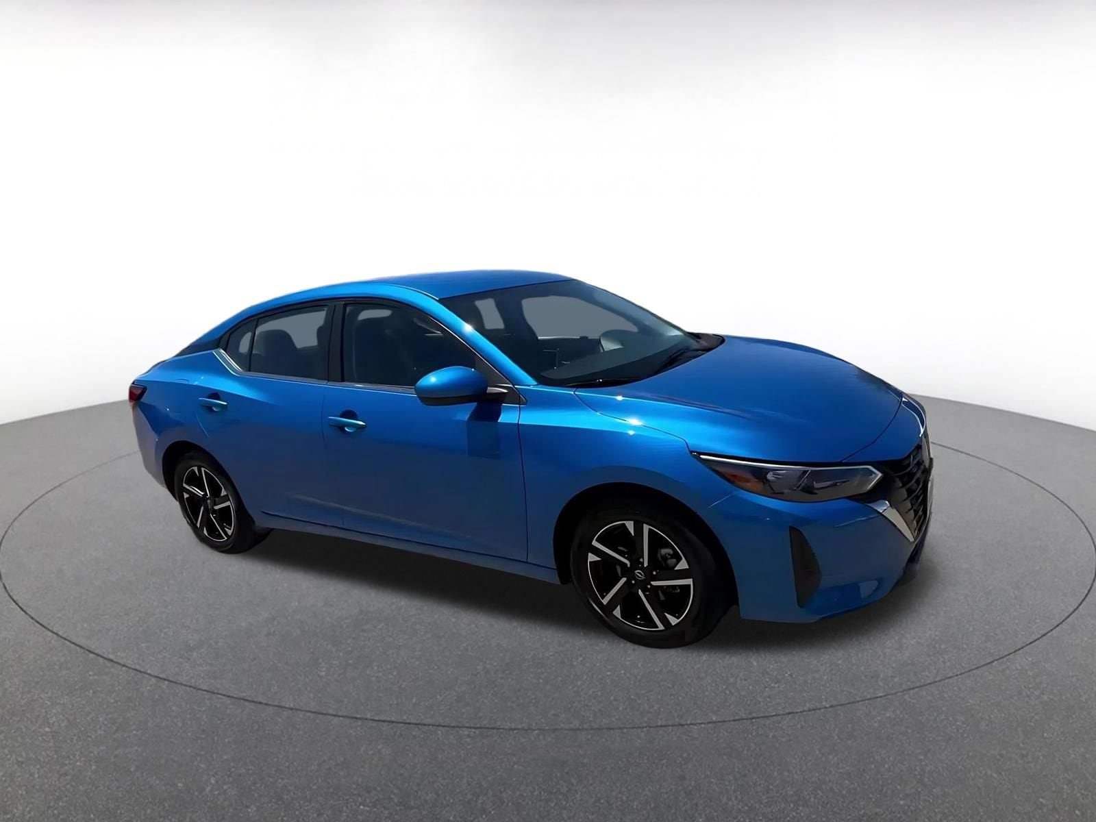 Thumbnail: 2025 Nissan Sentra - 2