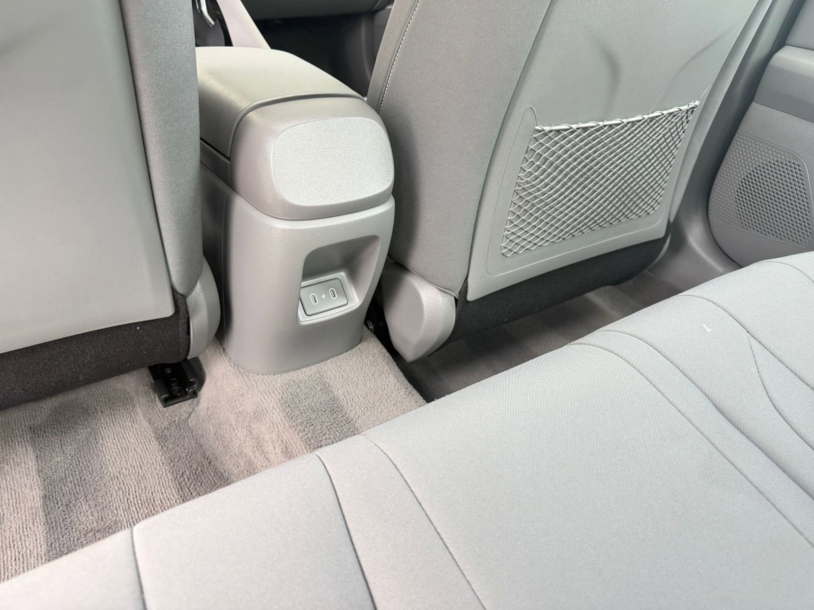 Thumbnail: 2025 Hyundai Elantra - 24